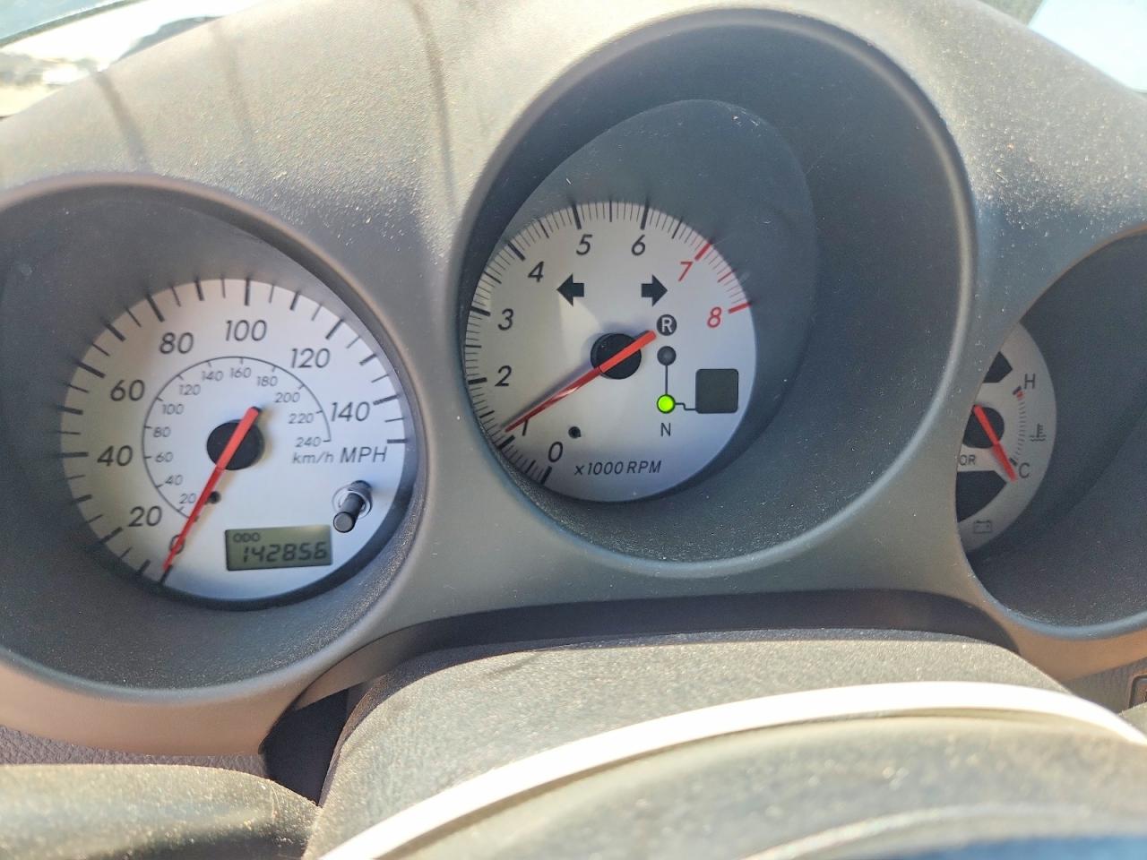 2003 Toyota Mr2 Spyder Base Зеленый vin: JTDFR320030064378