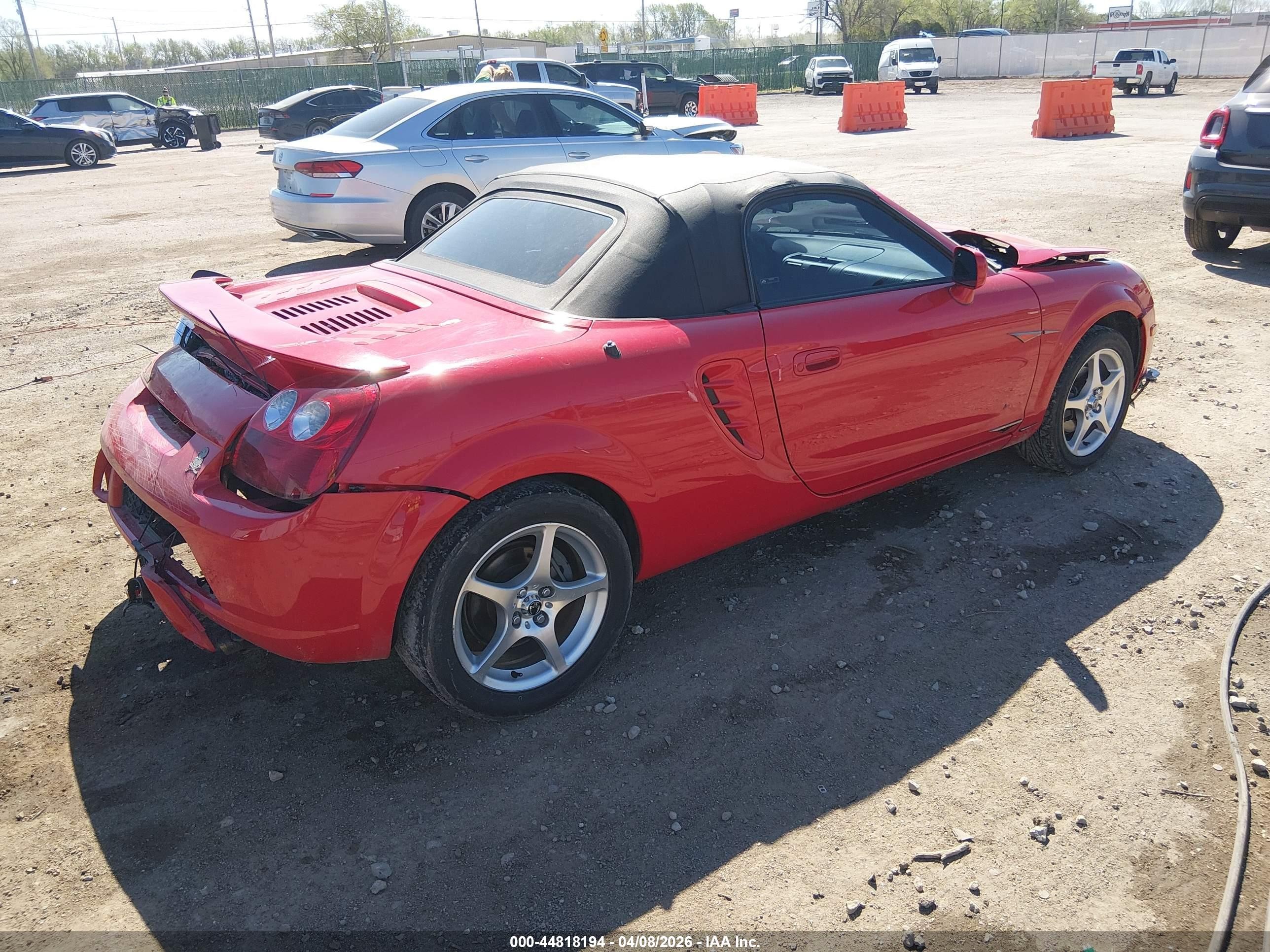 2003 Toyota Mr2 Spyder   Red vin: JTDFR320130065863