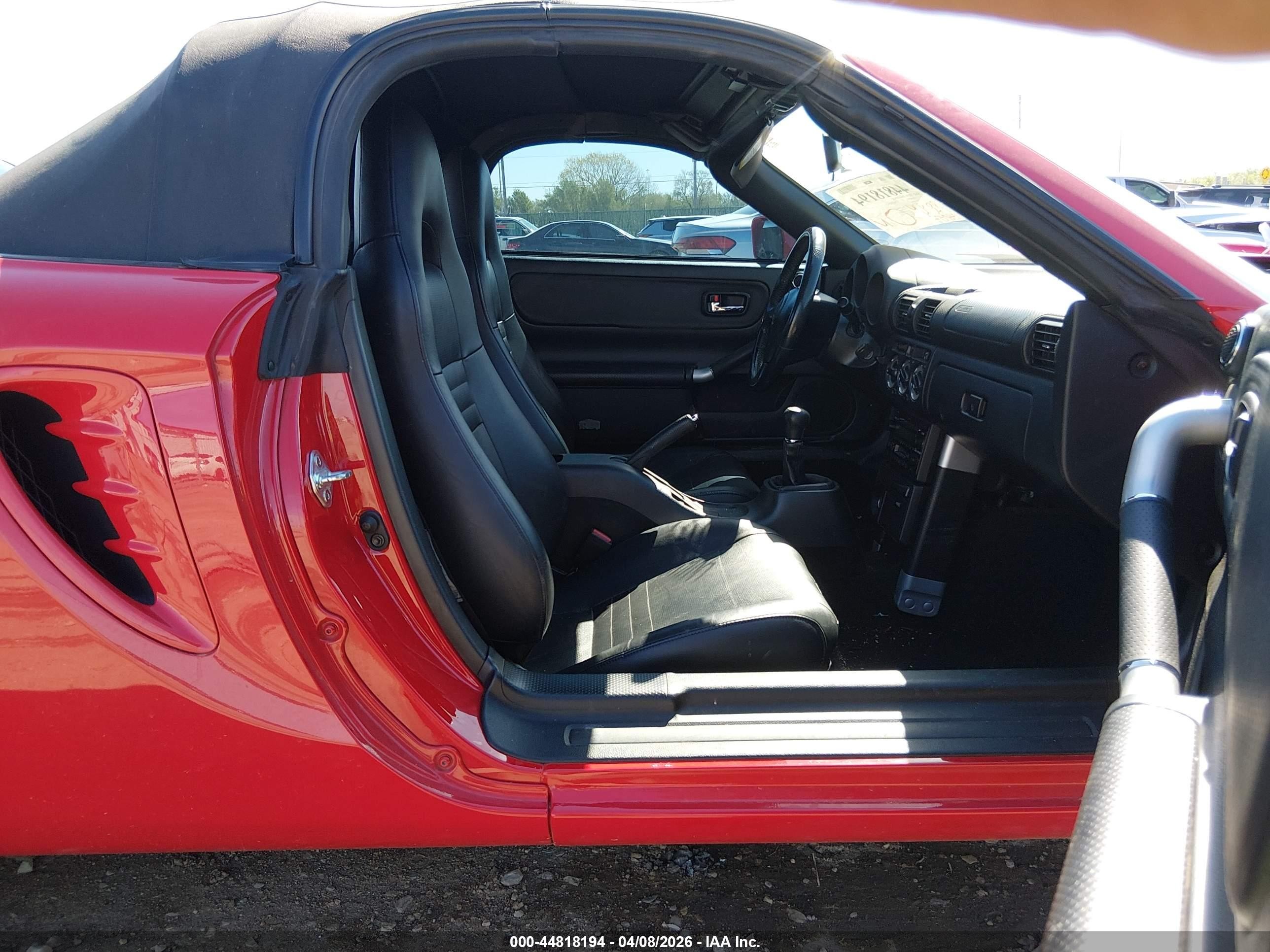 2003 Toyota Mr2 Spyder   Red vin: JTDFR320130065863