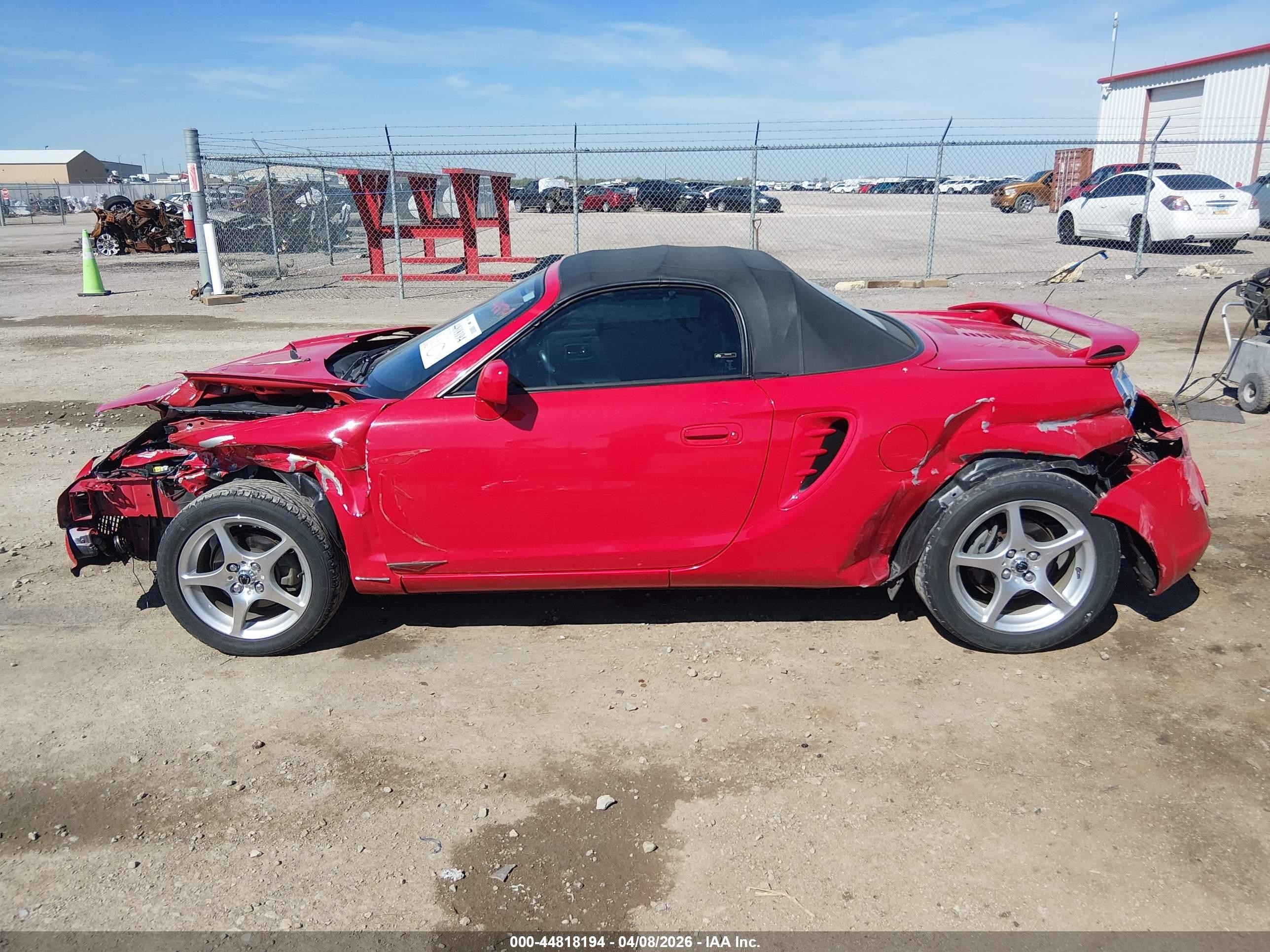 2003 Toyota Mr2 Spyder   Red vin: JTDFR320130065863