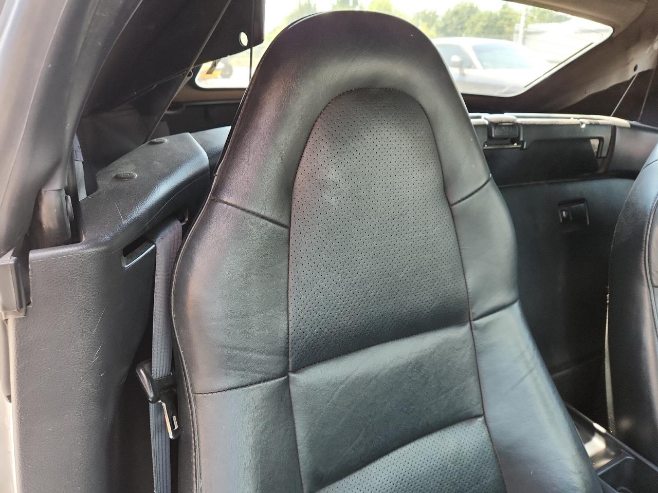 2000 Toyota Mr2 Spyder Silver vin: JTDFR3201Y0018338