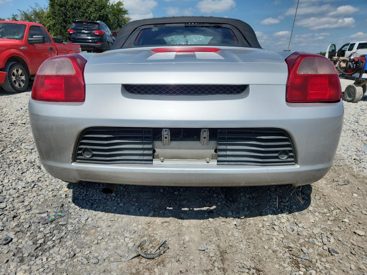 2000 Toyota Mr2 Spyder Silver vin: JTDFR3201Y0018338