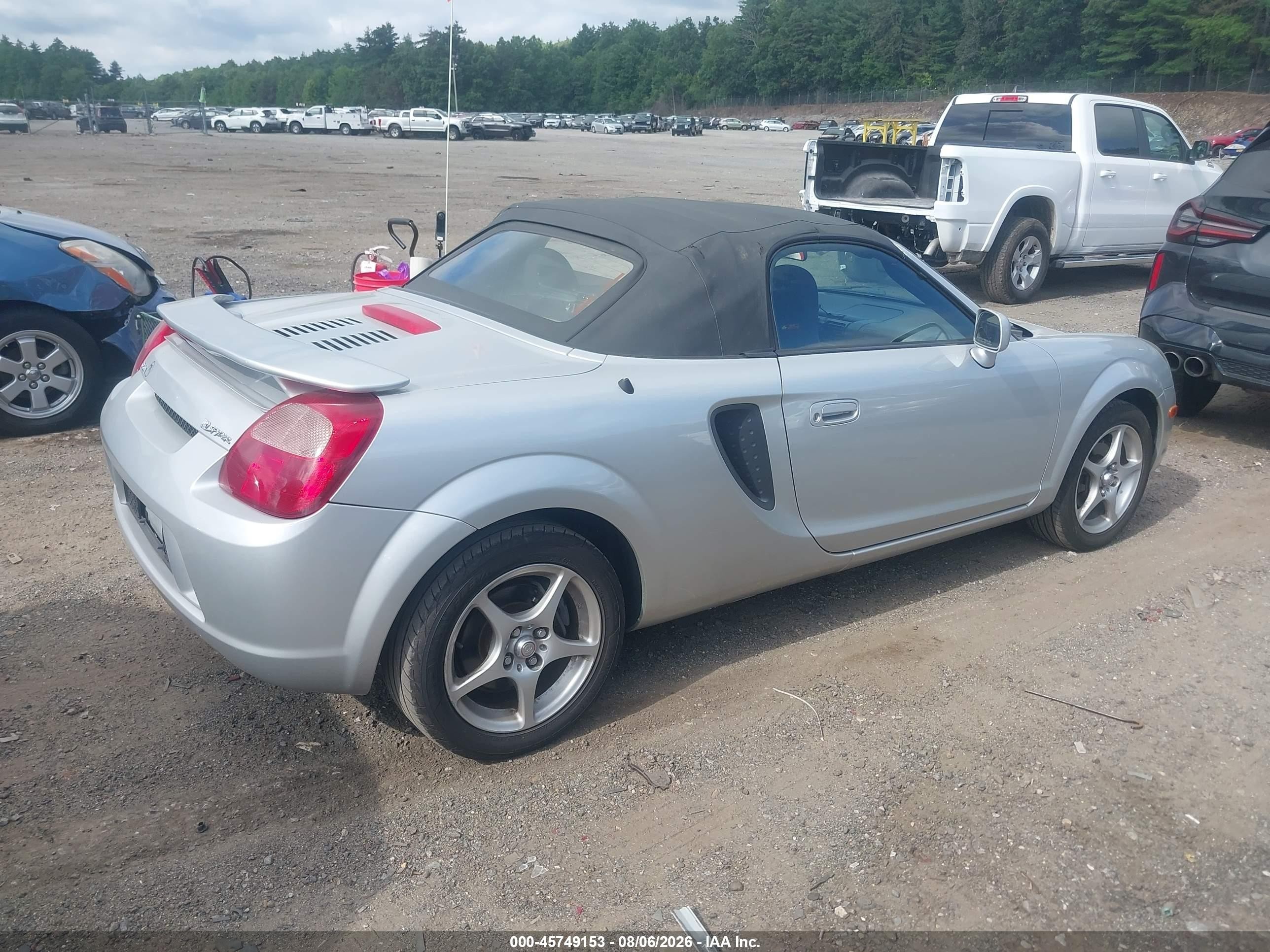 2001 Toyota Mr2 Spyder   Silver vin: JTDFR320210023487