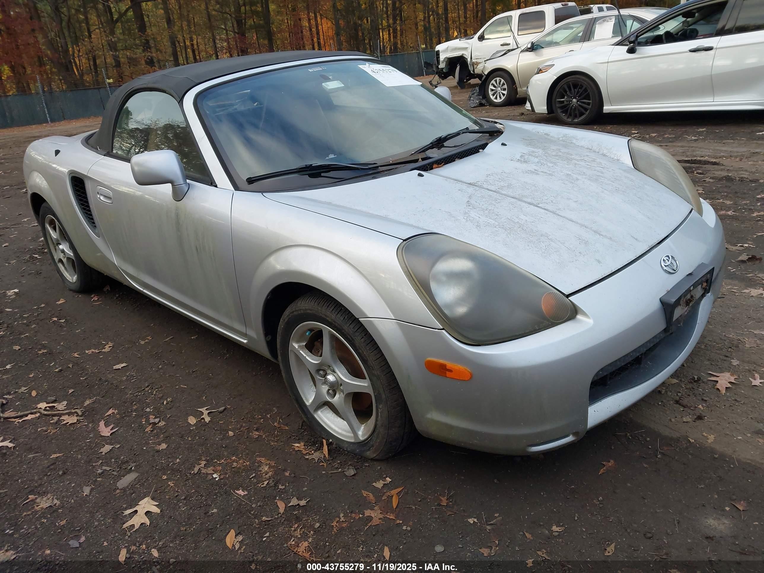 2002 Toyota Mr2 Spyder   Silver vin: JTDFR320220050805