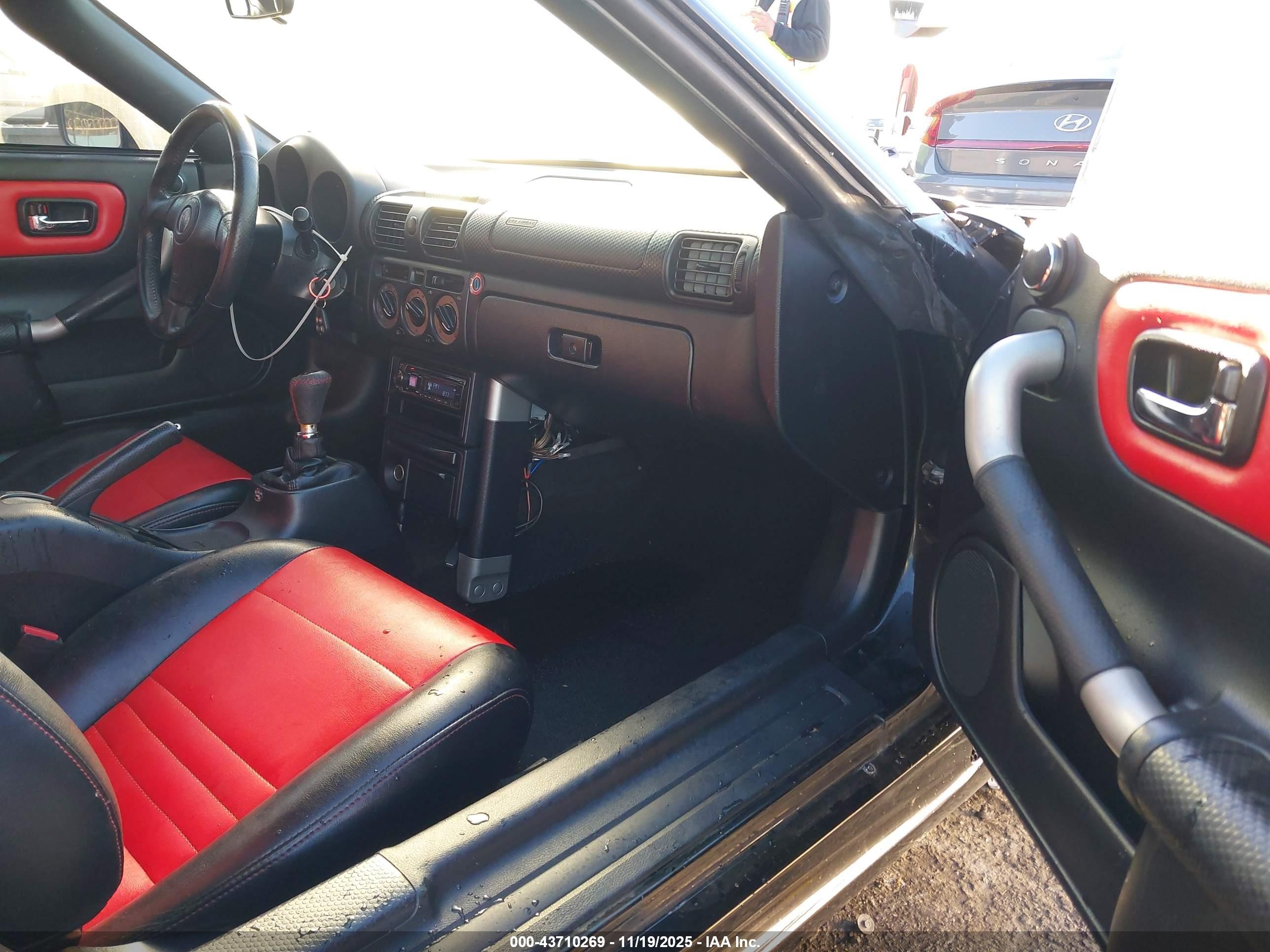2002 Toyota Mr2 Spyder   Black vin: JTDFR320220051534