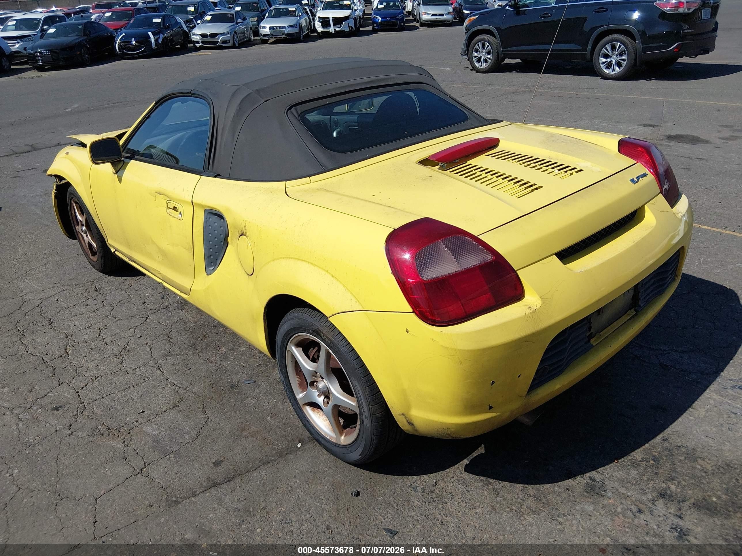 2002 Toyota Mr2 Spyder   Yellow vin: JTDFR320320042888