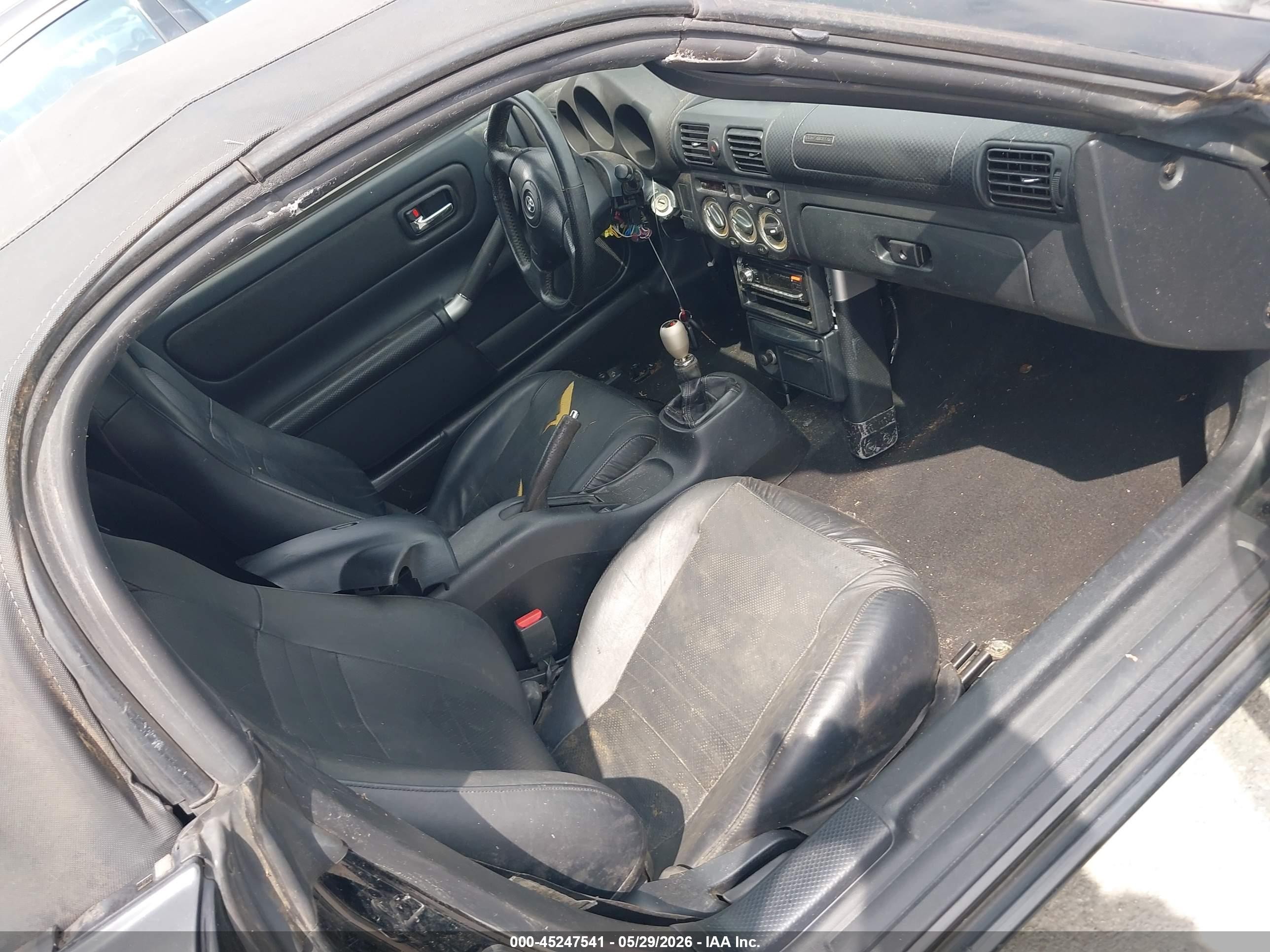 2003 Toyota Mr2 Spyder   Черный vin: JTDFR320330064777