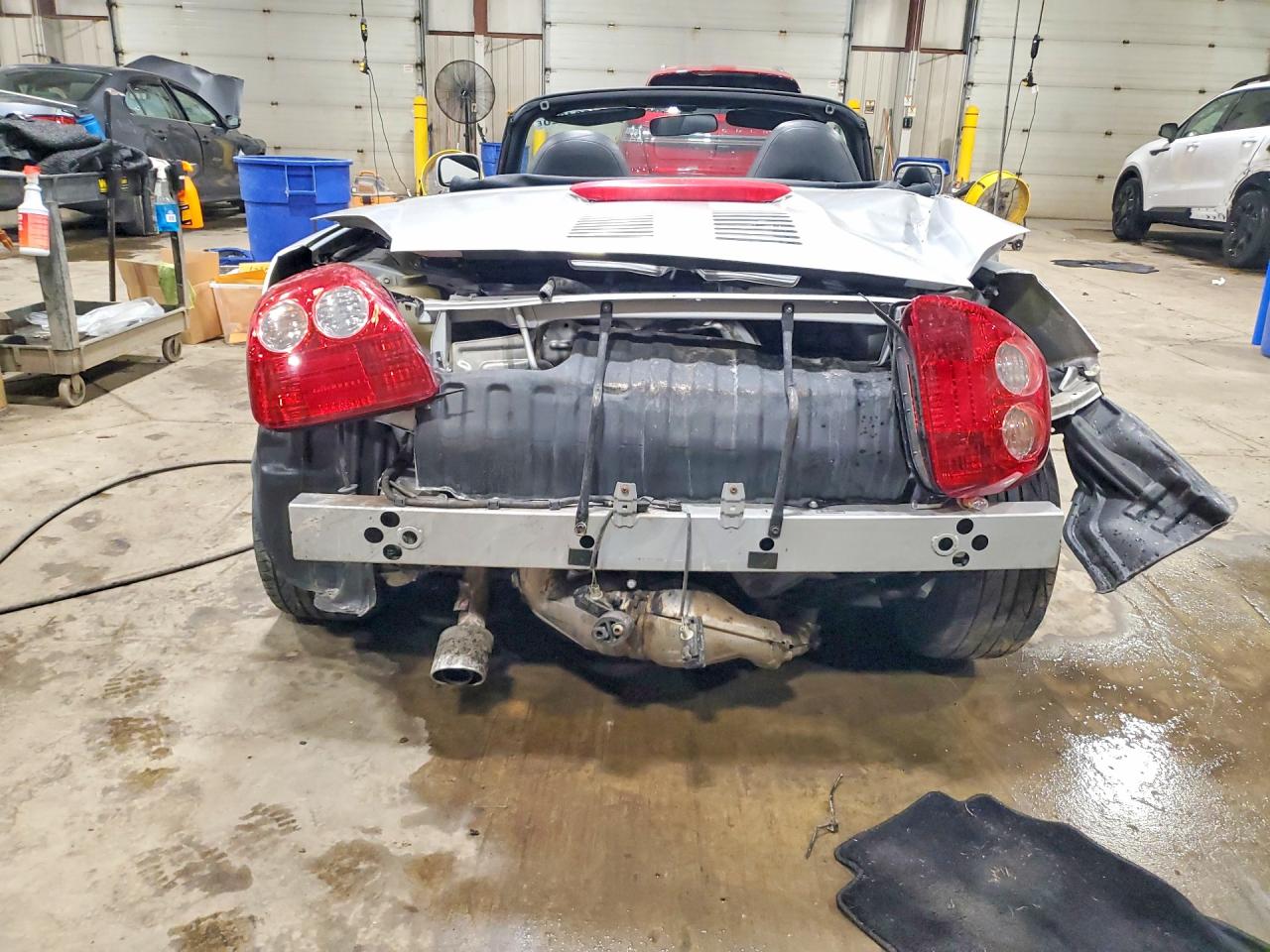 2004 Toyota Mr2 Spyder Base Silver vin: JTDFR320340068183