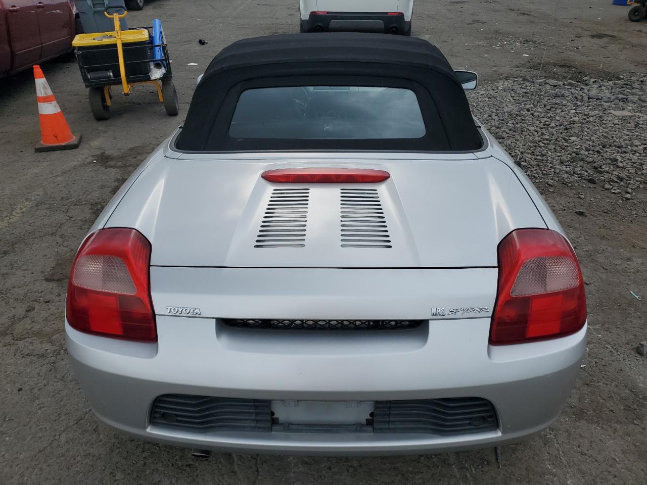 2000 Toyota Mr2 Silver vin: JTDFR3203Y0006935