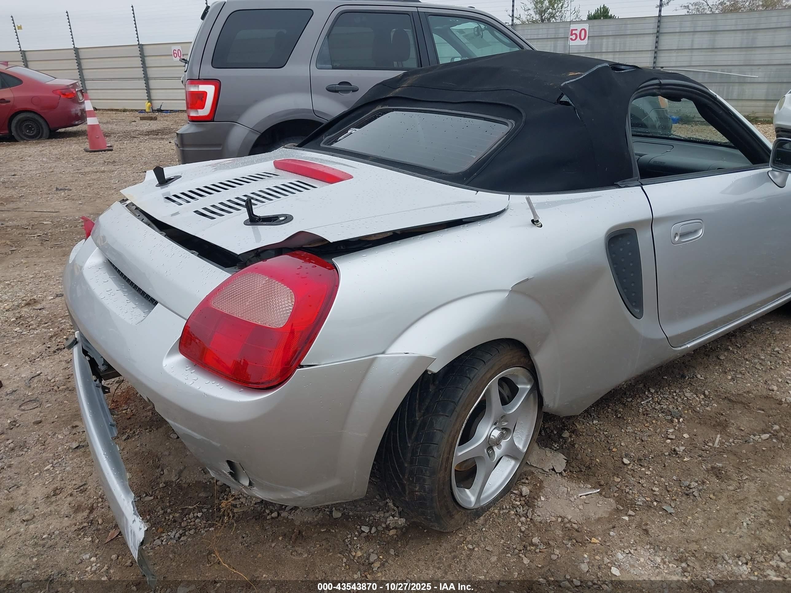 2001 Toyota Mr2 Spyder   Silver vin: JTDFR320410026536