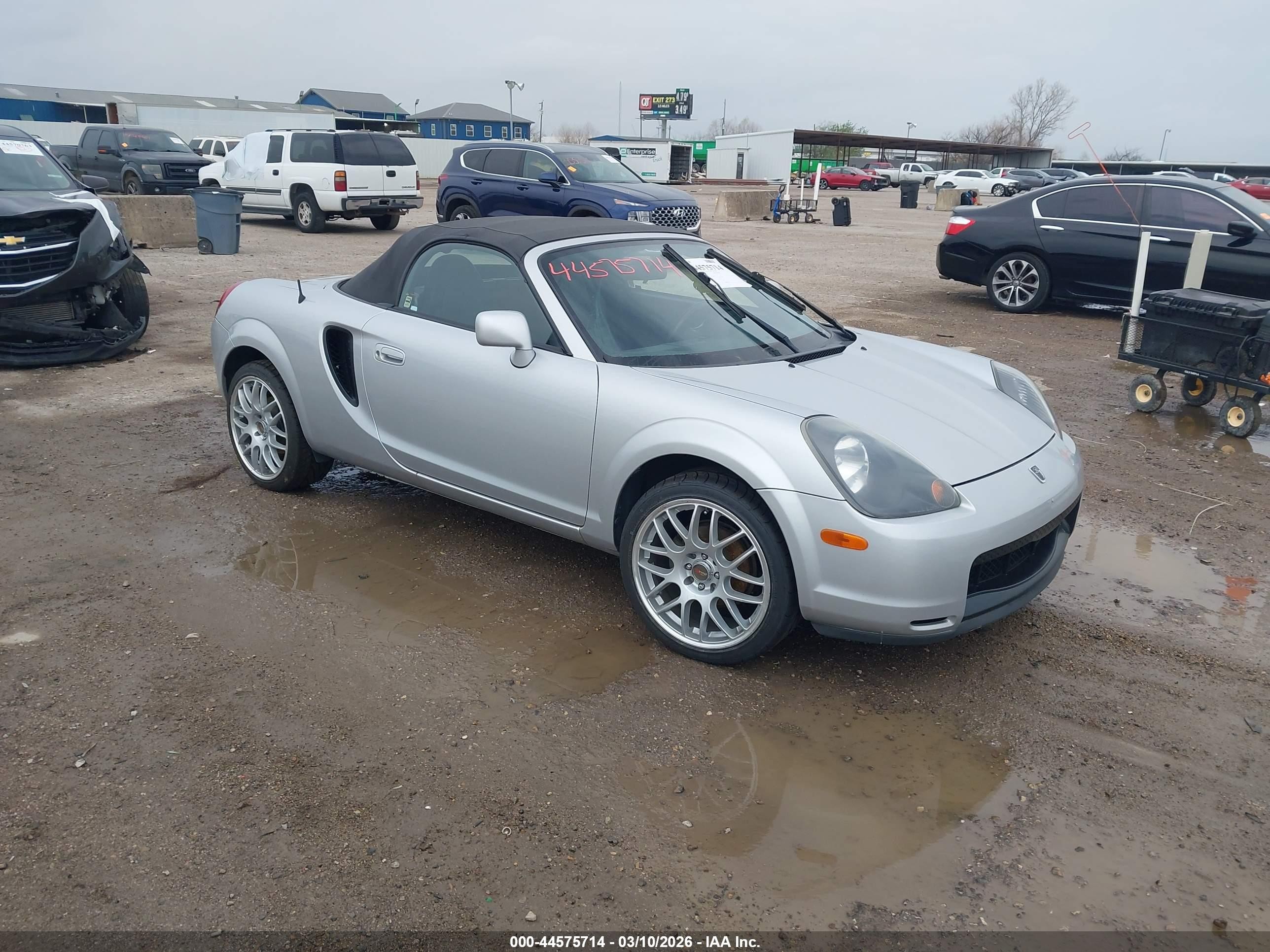 2002 Toyota Mr2 Spyder   Silver vin: JTDFR320520052953