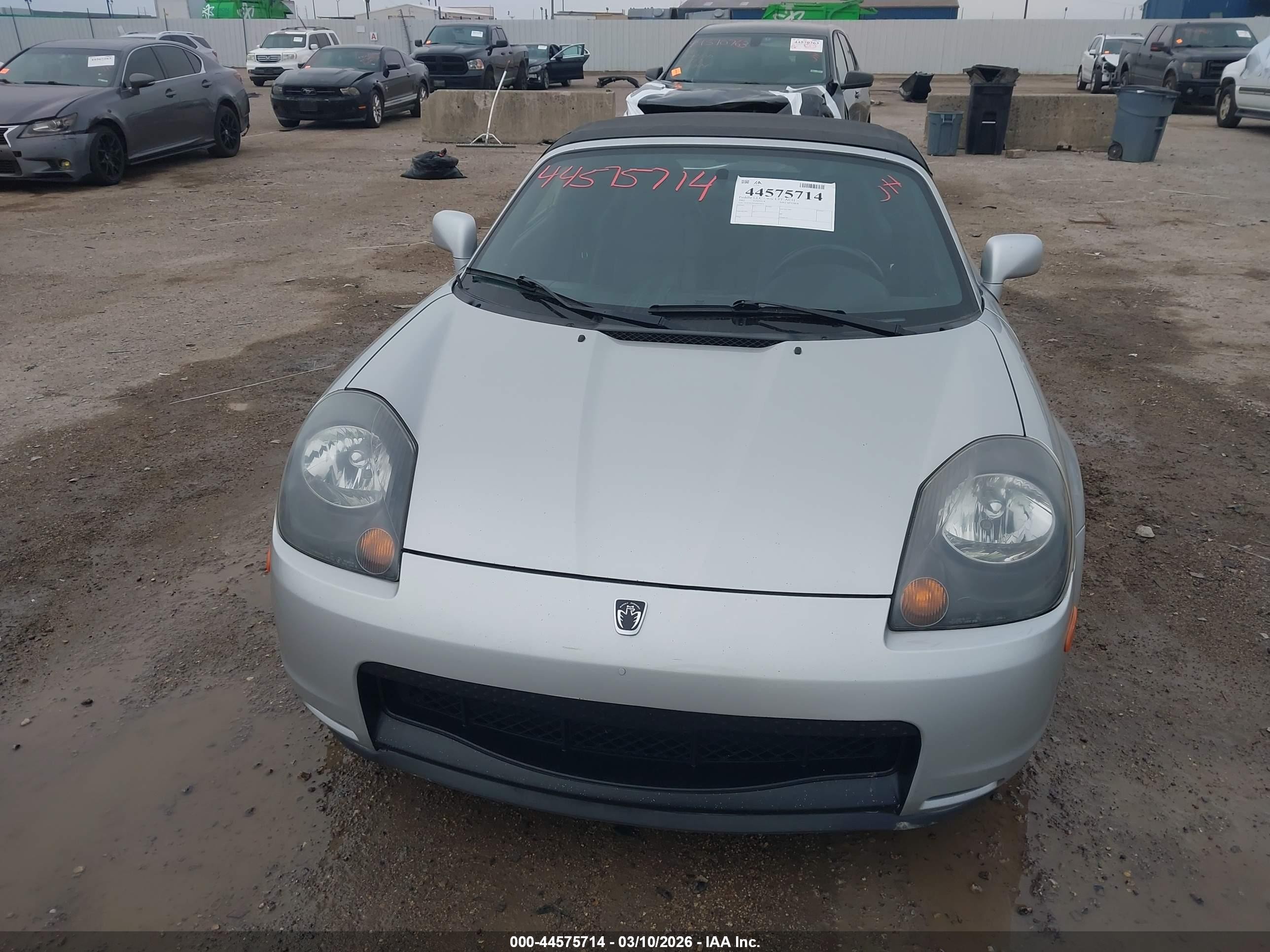 2002 Toyota Mr2 Spyder   Silver vin: JTDFR320520052953
