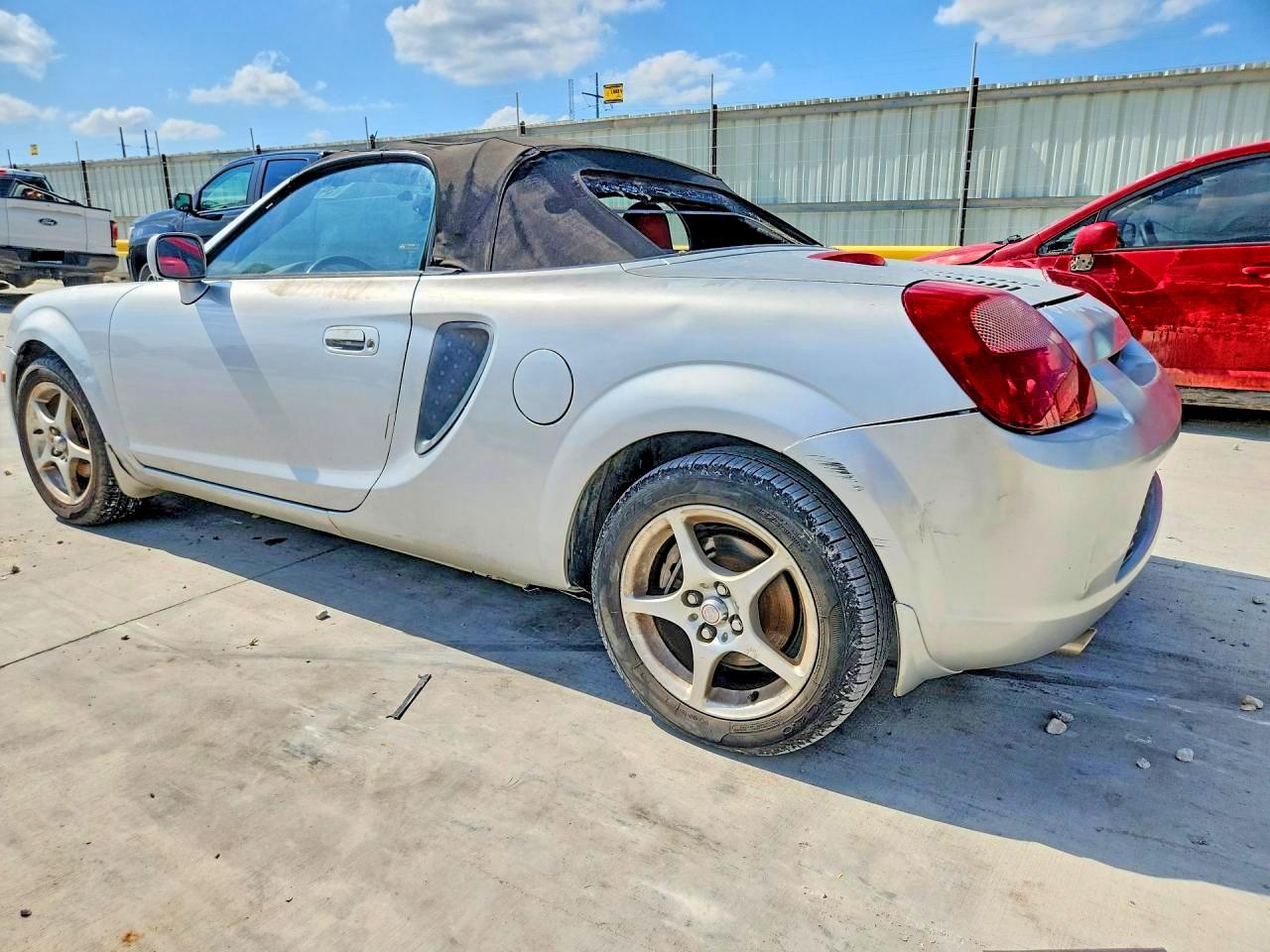 2000 Toyota Mr2 Spyder Silver vin: JTDFR3205Y0022506