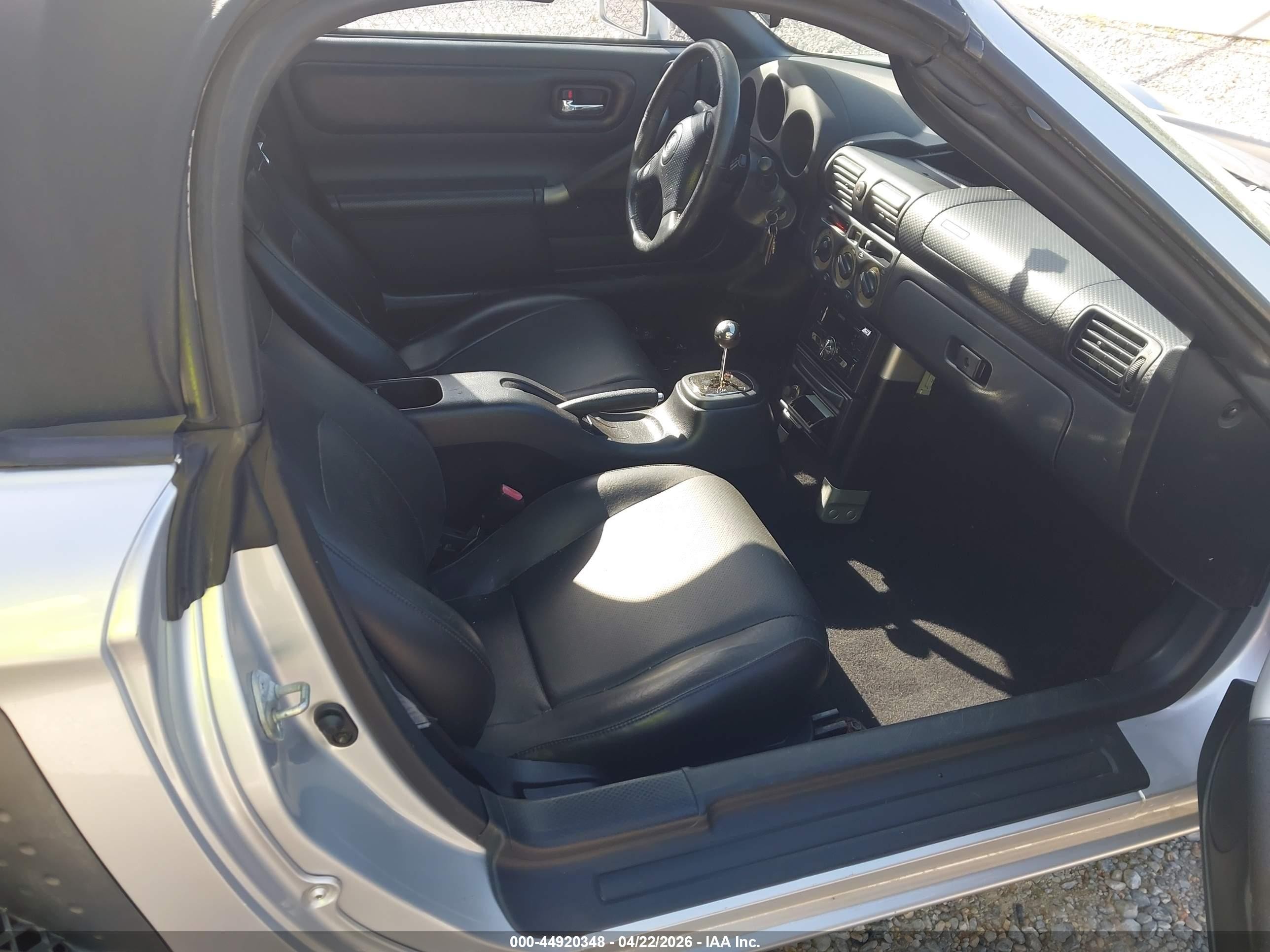 2002 Toyota Mr2 Spyder   Silver vin: JTDFR320720052355