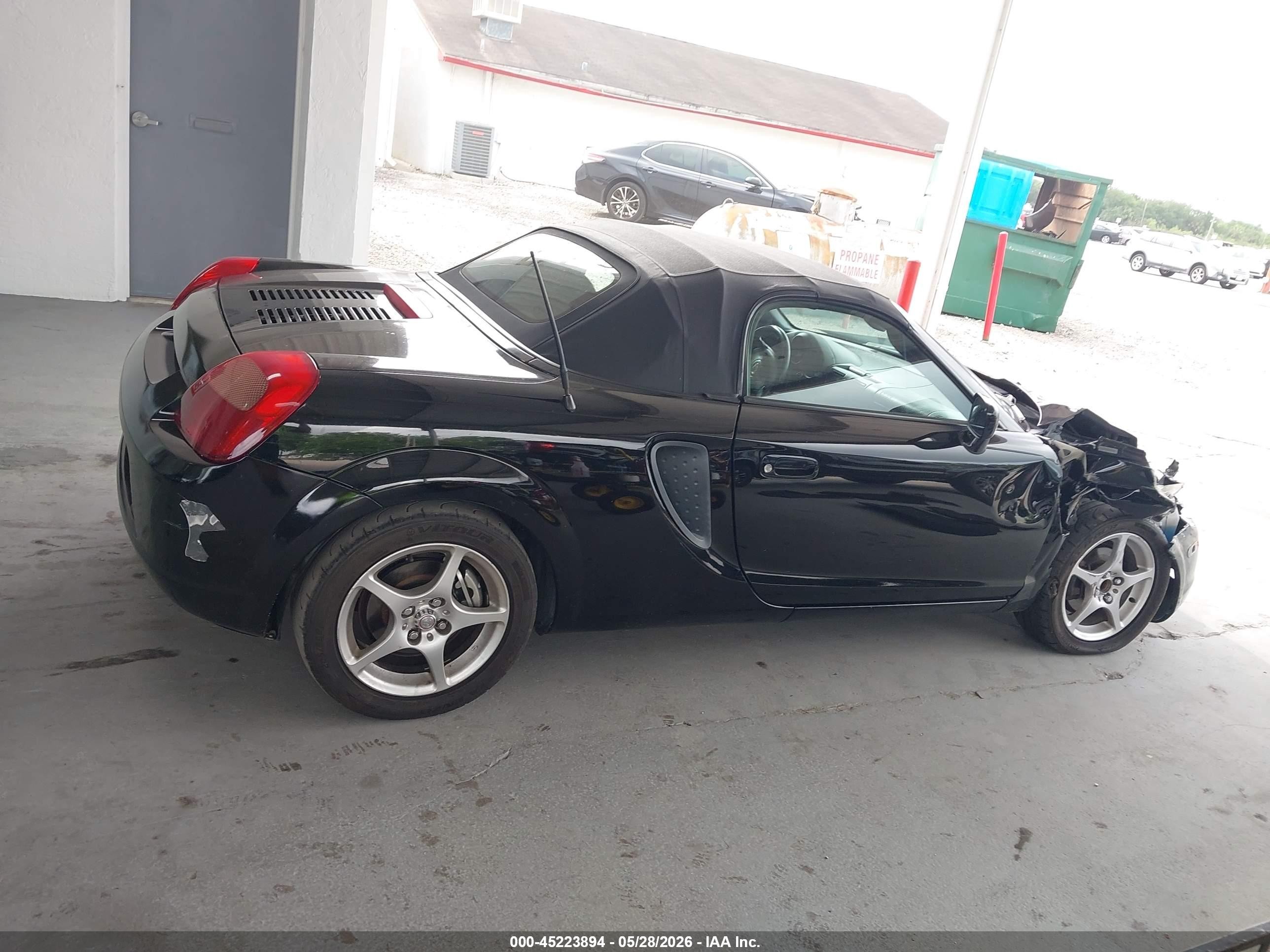 2000 Toyota Mr2 Spyder   Black vin: JTDFR3207Y0014701