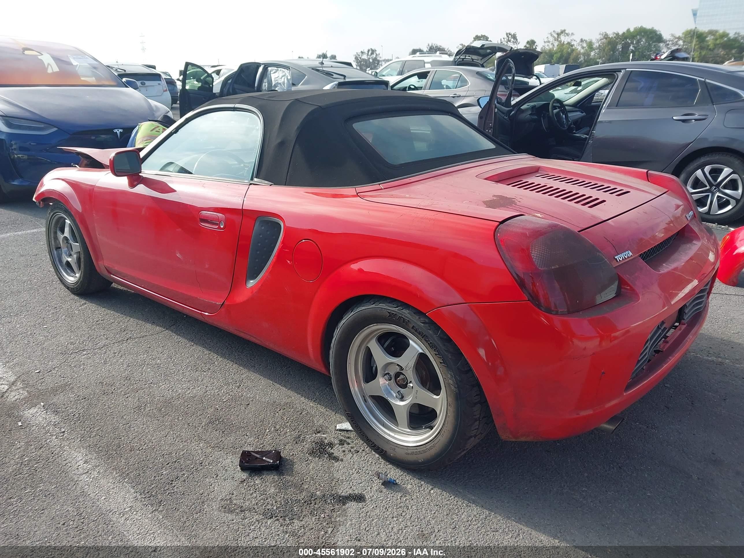 2001 Toyota Mr2 Spyder   Red vin: JTDFR320810027186