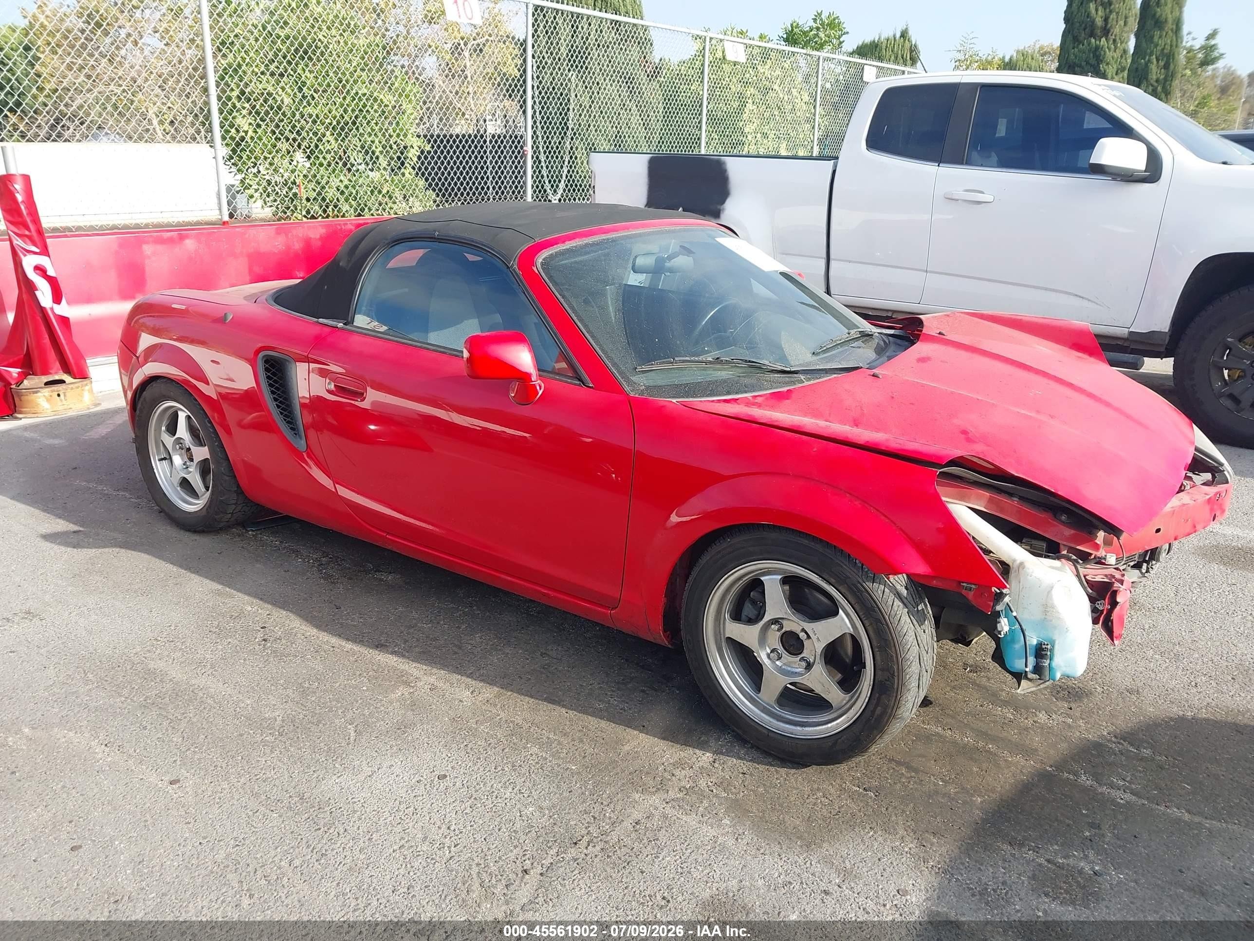 2001 Toyota Mr2 Spyder   Red vin: JTDFR320810027186
