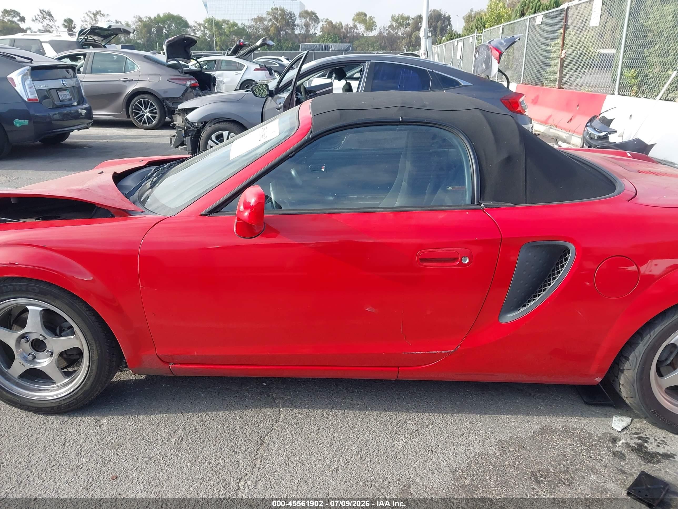 2001 Toyota Mr2 Spyder   Red vin: JTDFR320810027186