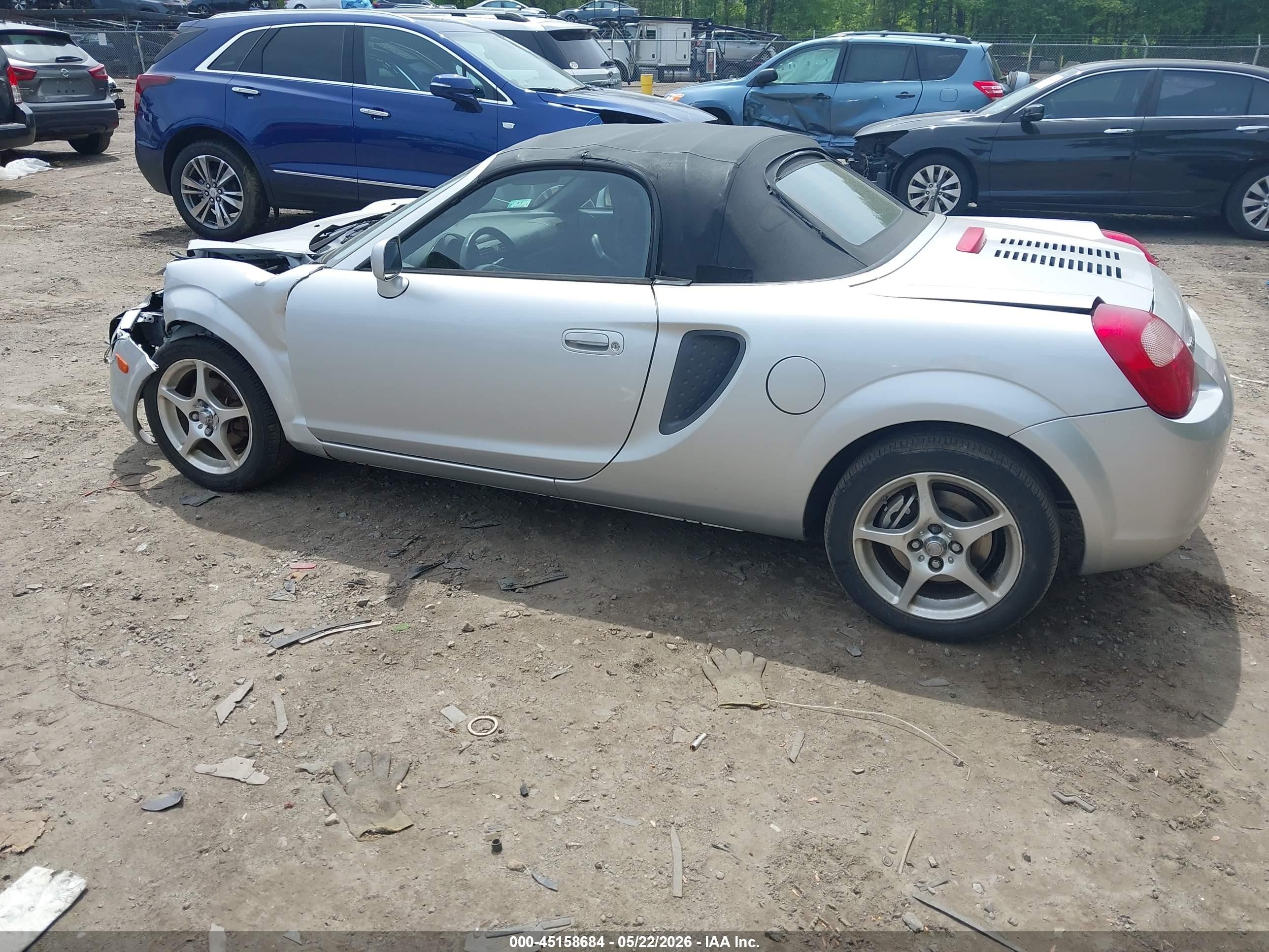 2001 Toyota Mr2 Spyder   Silver vin: JTDFR320810040049