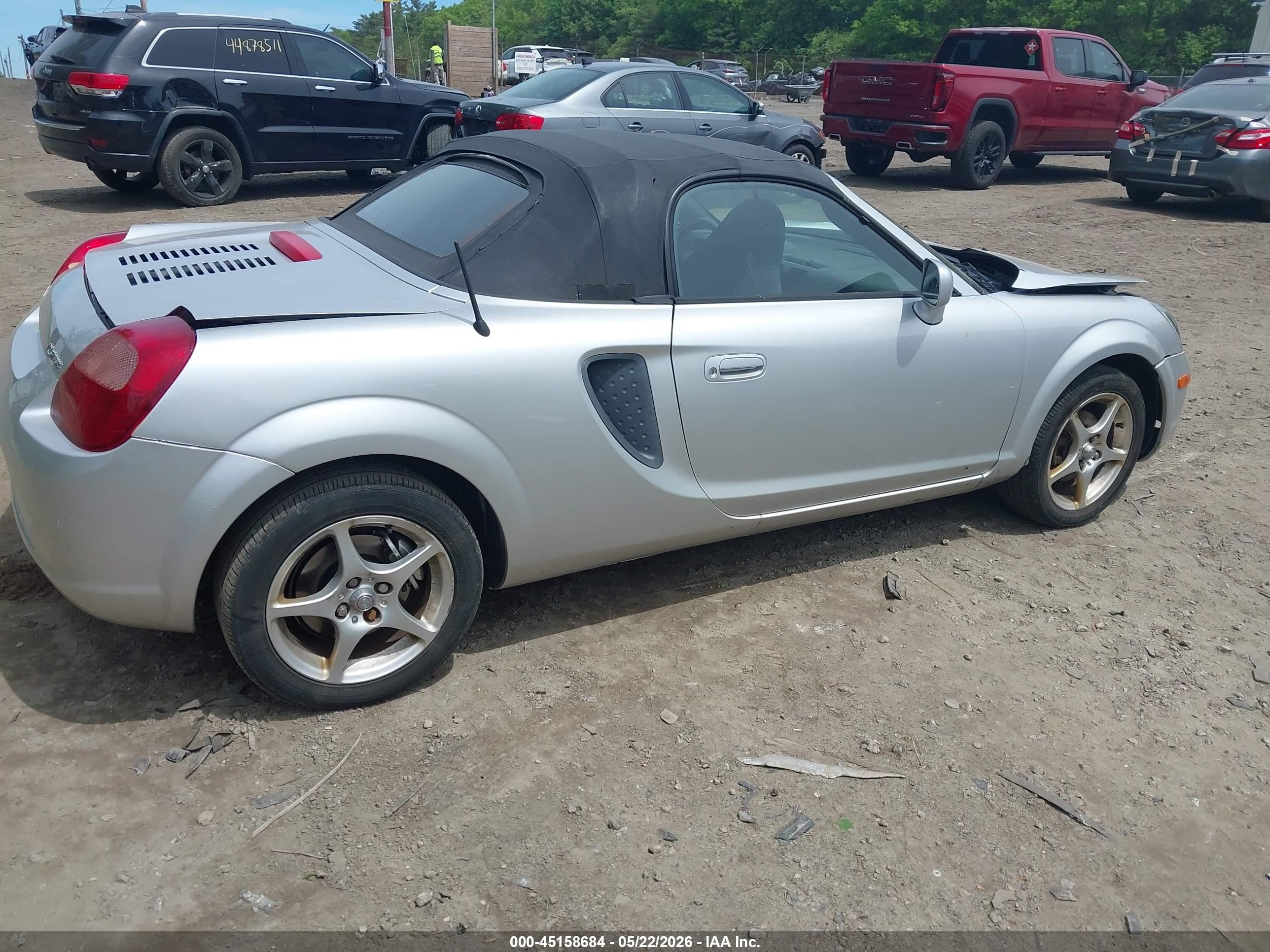 2001 Toyota Mr2 Spyder   Silver vin: JTDFR320810040049