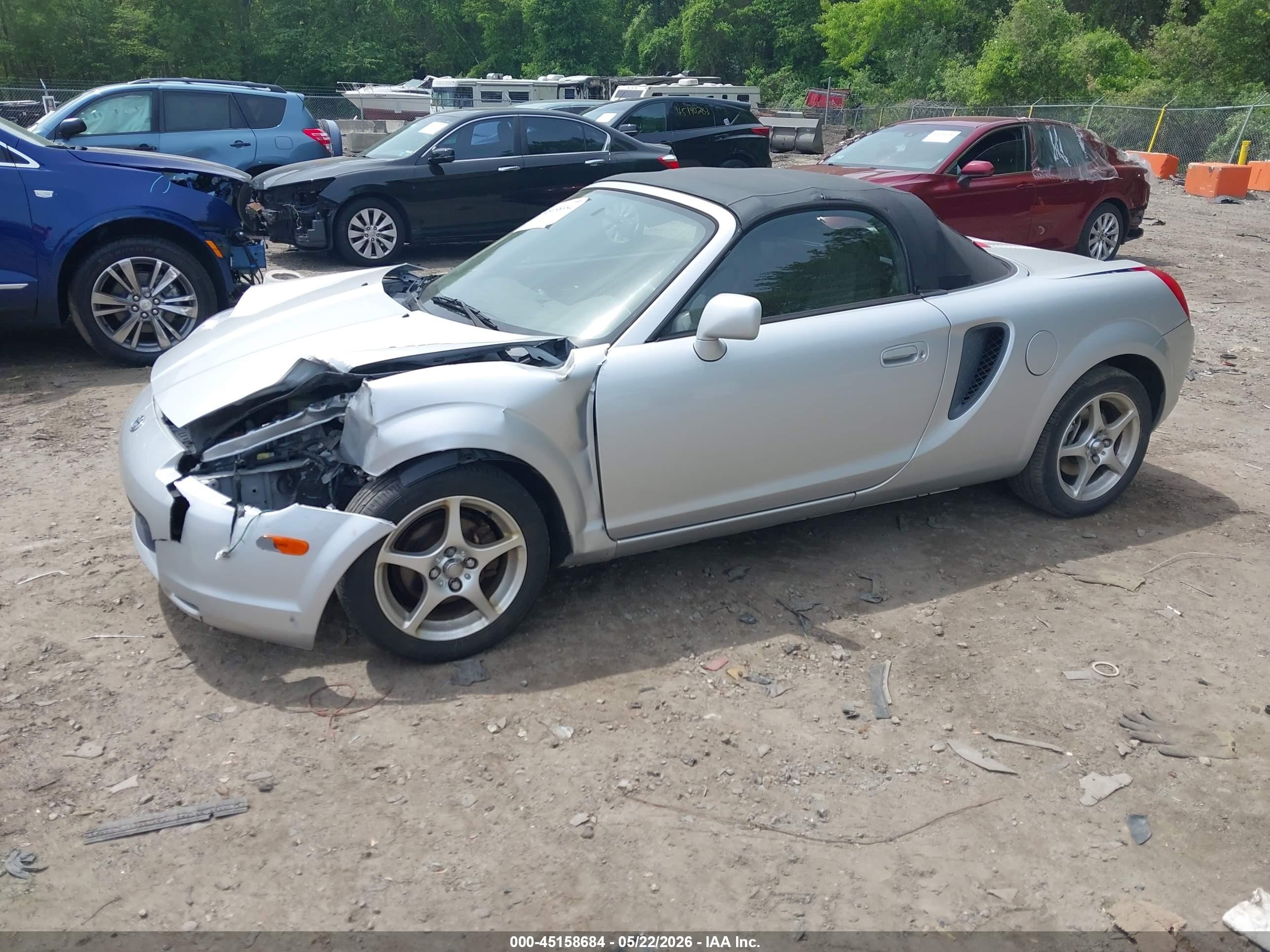 2001 Toyota Mr2 Spyder   Silver vin: JTDFR320810040049