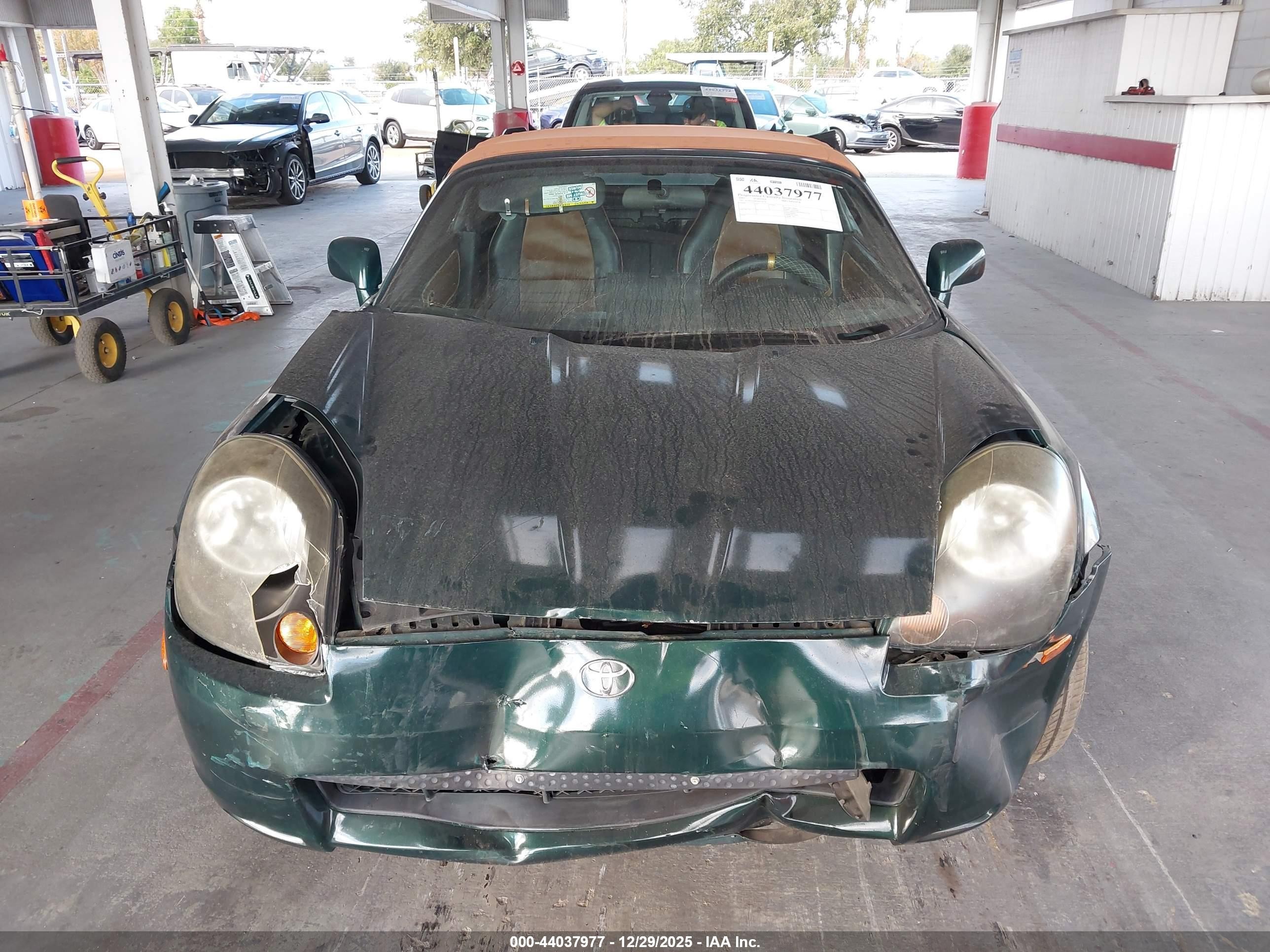 2002 Toyota Mr2 Spyder   Green vin: JTDFR320820052834