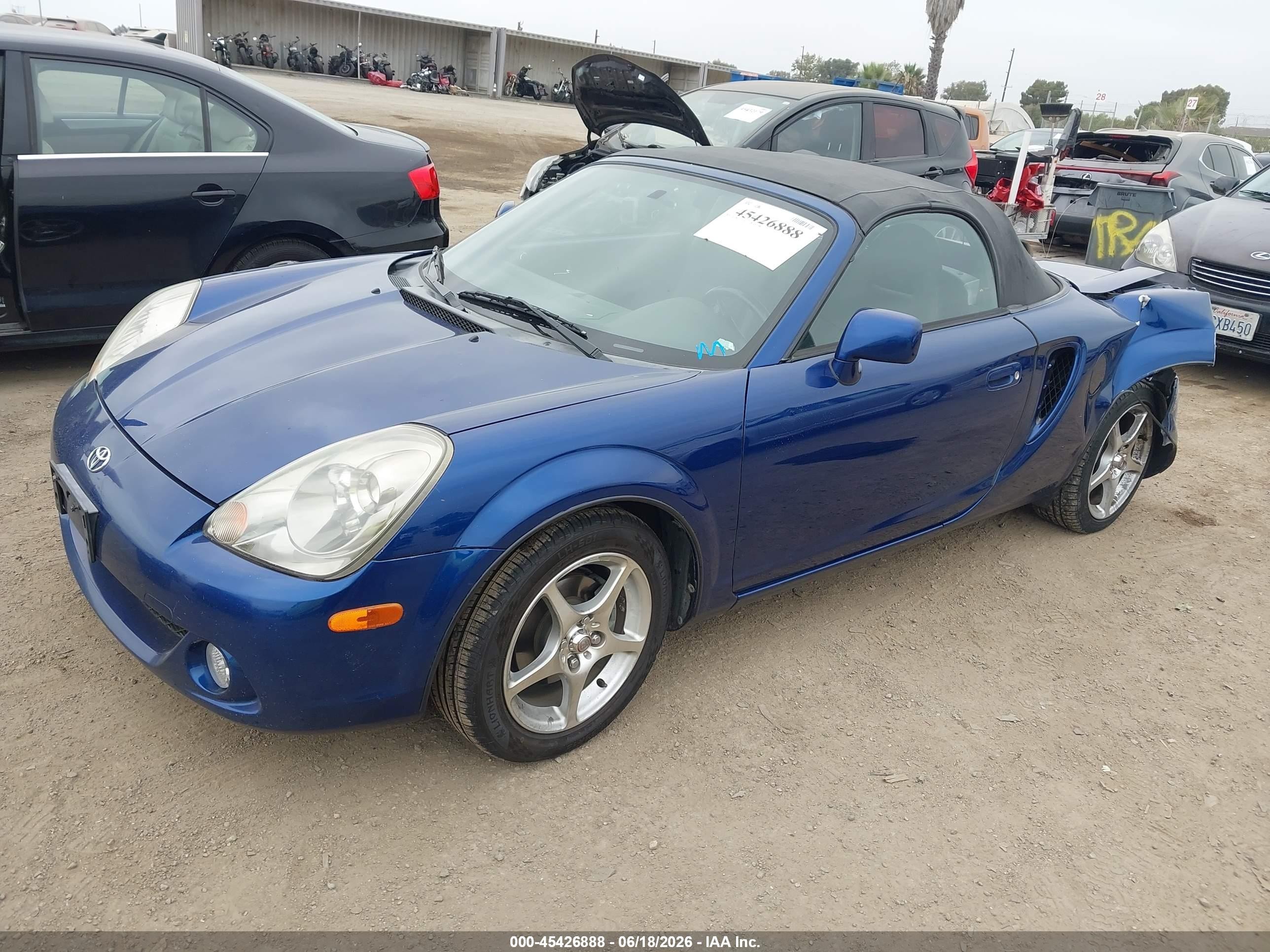 2004 Toyota Mr2 Spyder   Blue vin: JTDFR320840069457