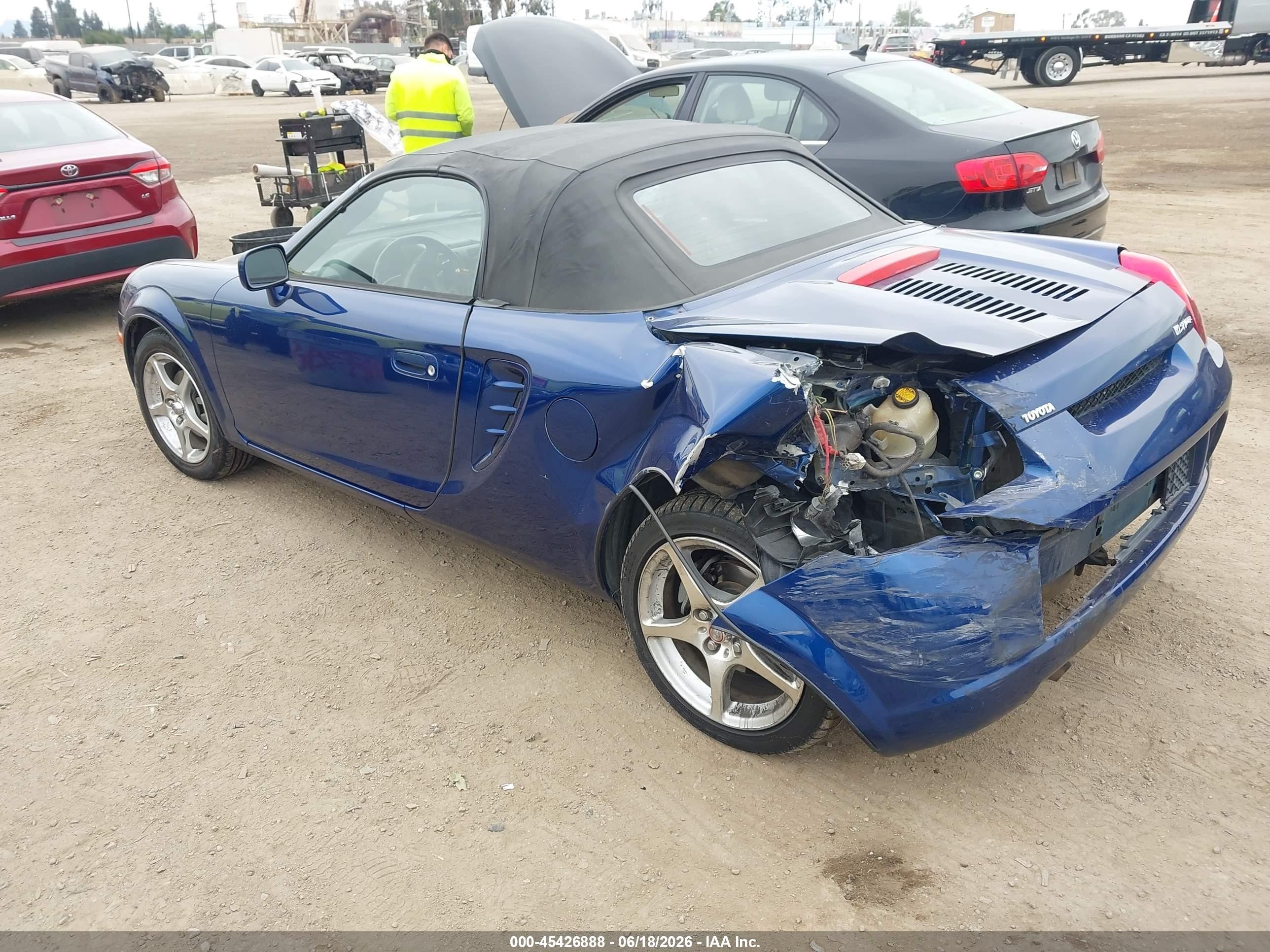 2004 Toyota Mr2 Spyder   Blue vin: JTDFR320840069457