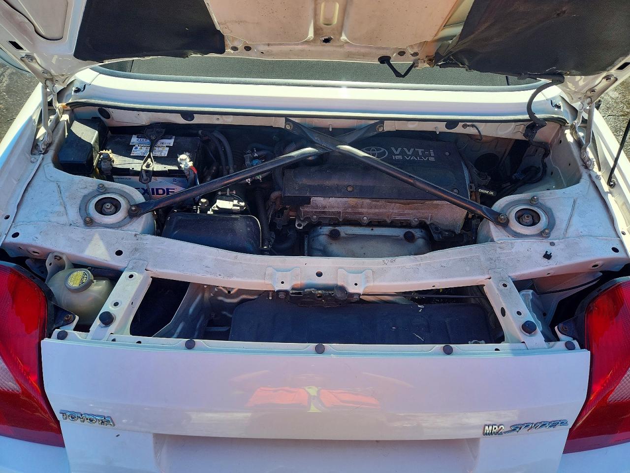 2000 Toyota Mr2 White vin: JTDFR3208Y0006512