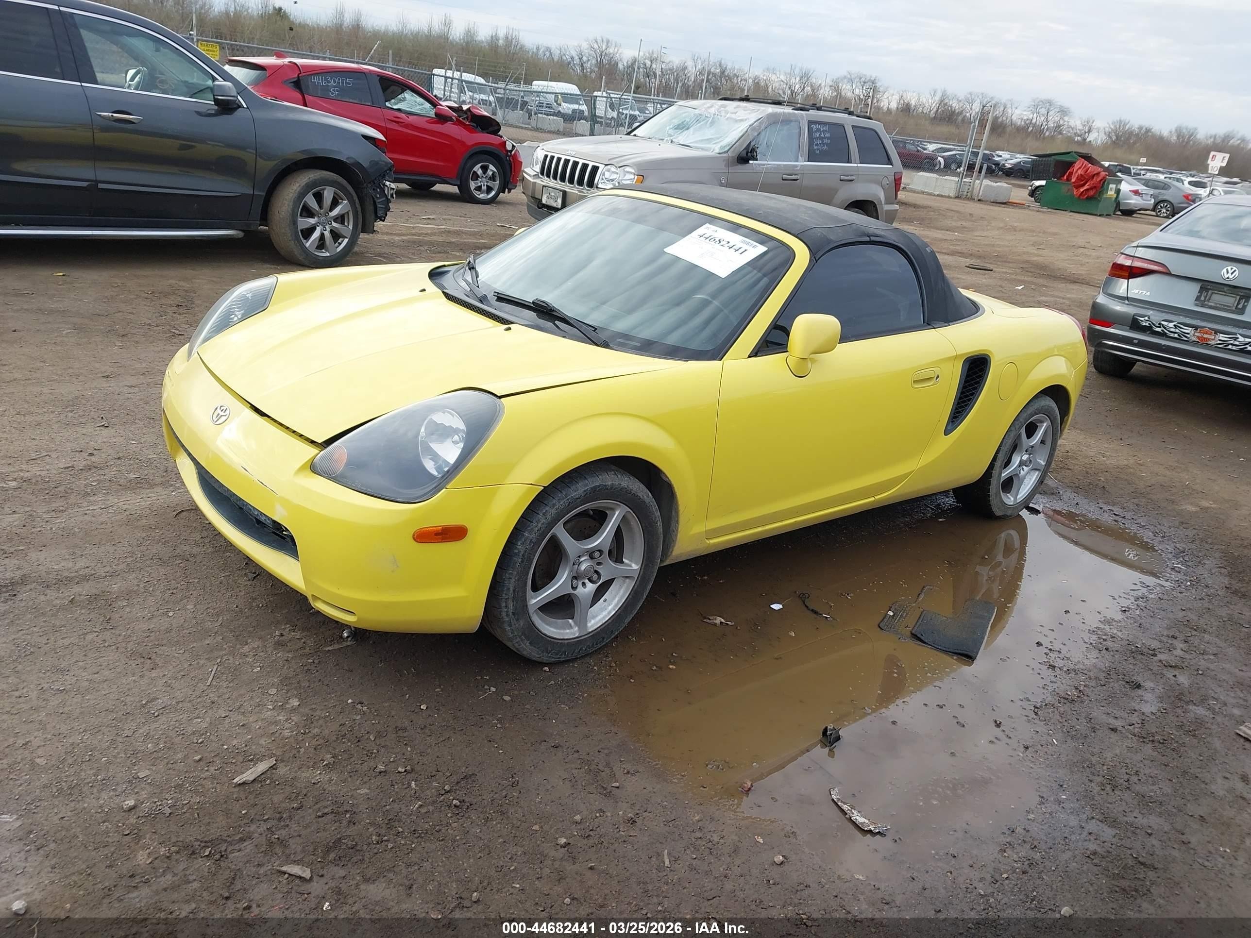2001 Toyota Mr2 Spyder   Yellow vin: JTDFR320910039587