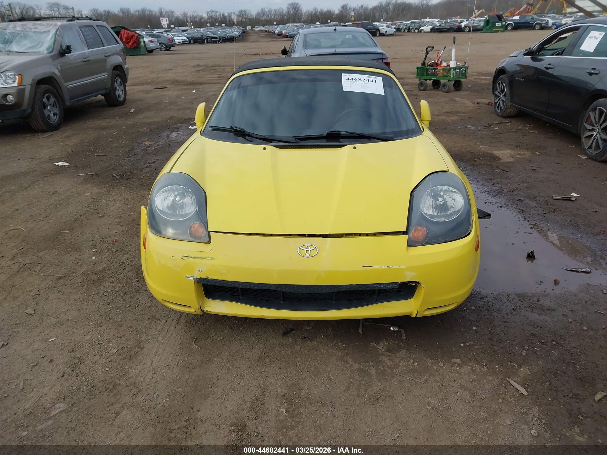 2001 Toyota Mr2 Spyder   Yellow vin: JTDFR320910039587