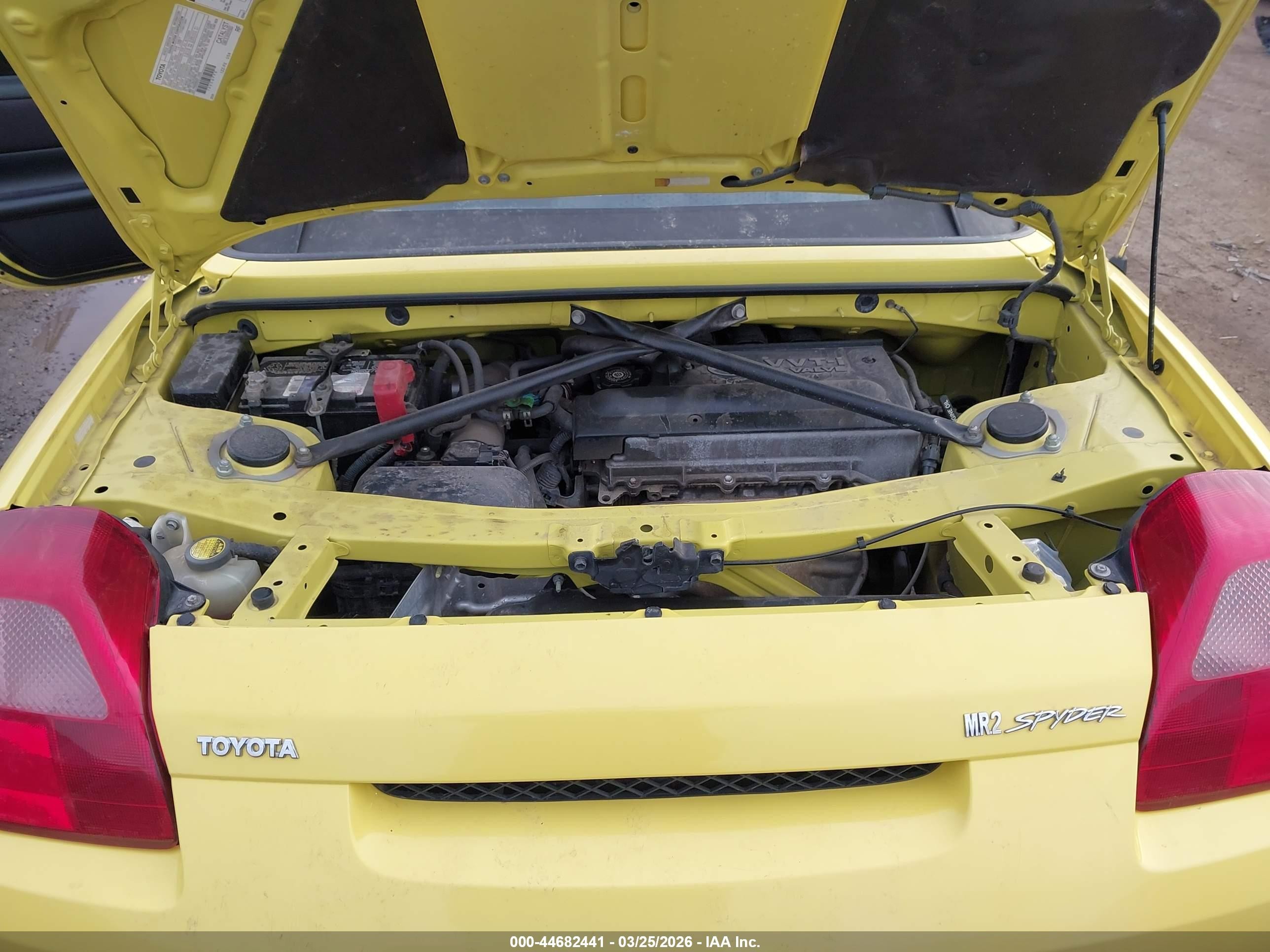 2001 Toyota Mr2 Spyder   Yellow vin: JTDFR320910039587