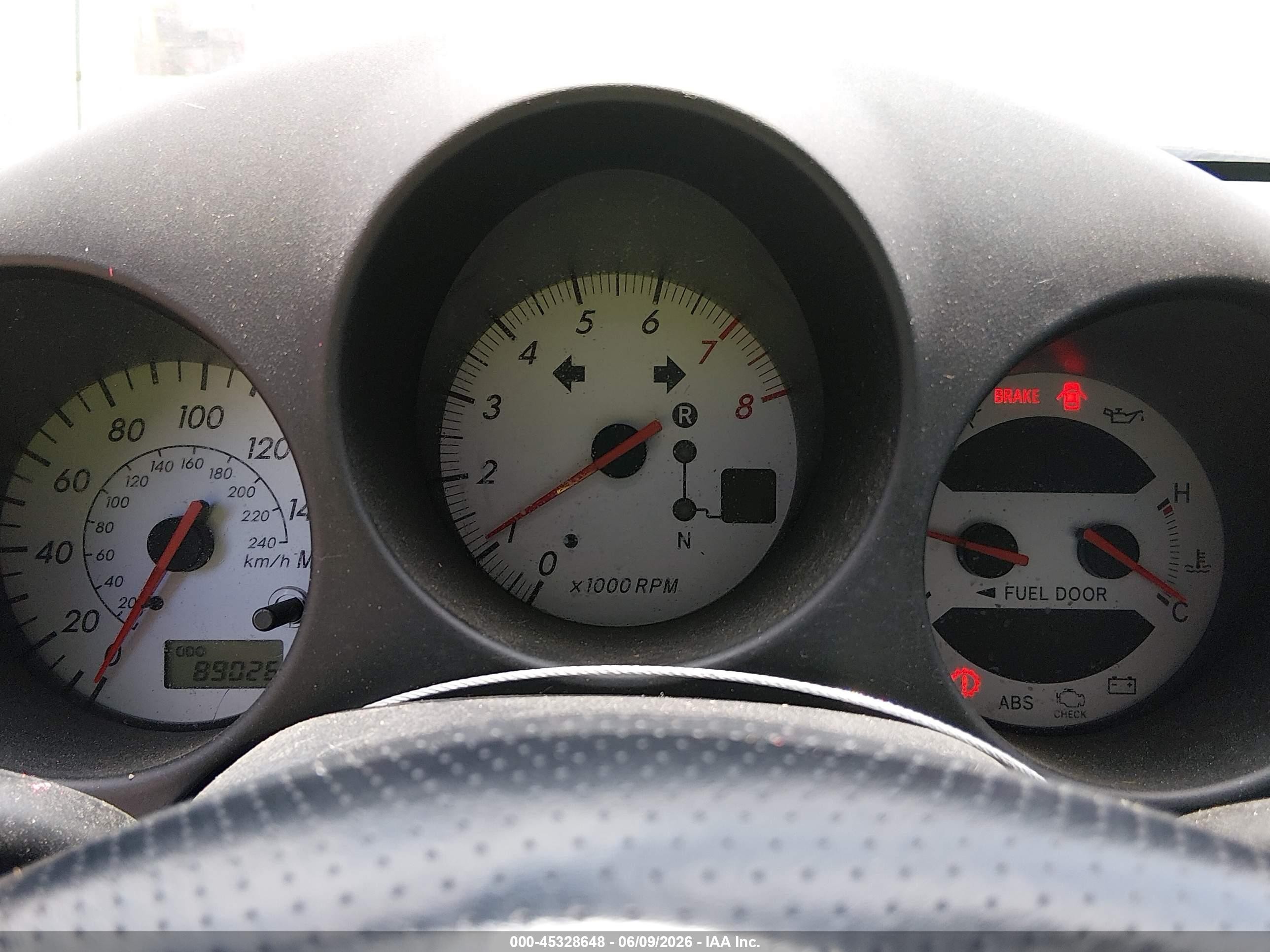 2003 Toyota Mr2 Spyder   Silver vin: JTDFR320930064010