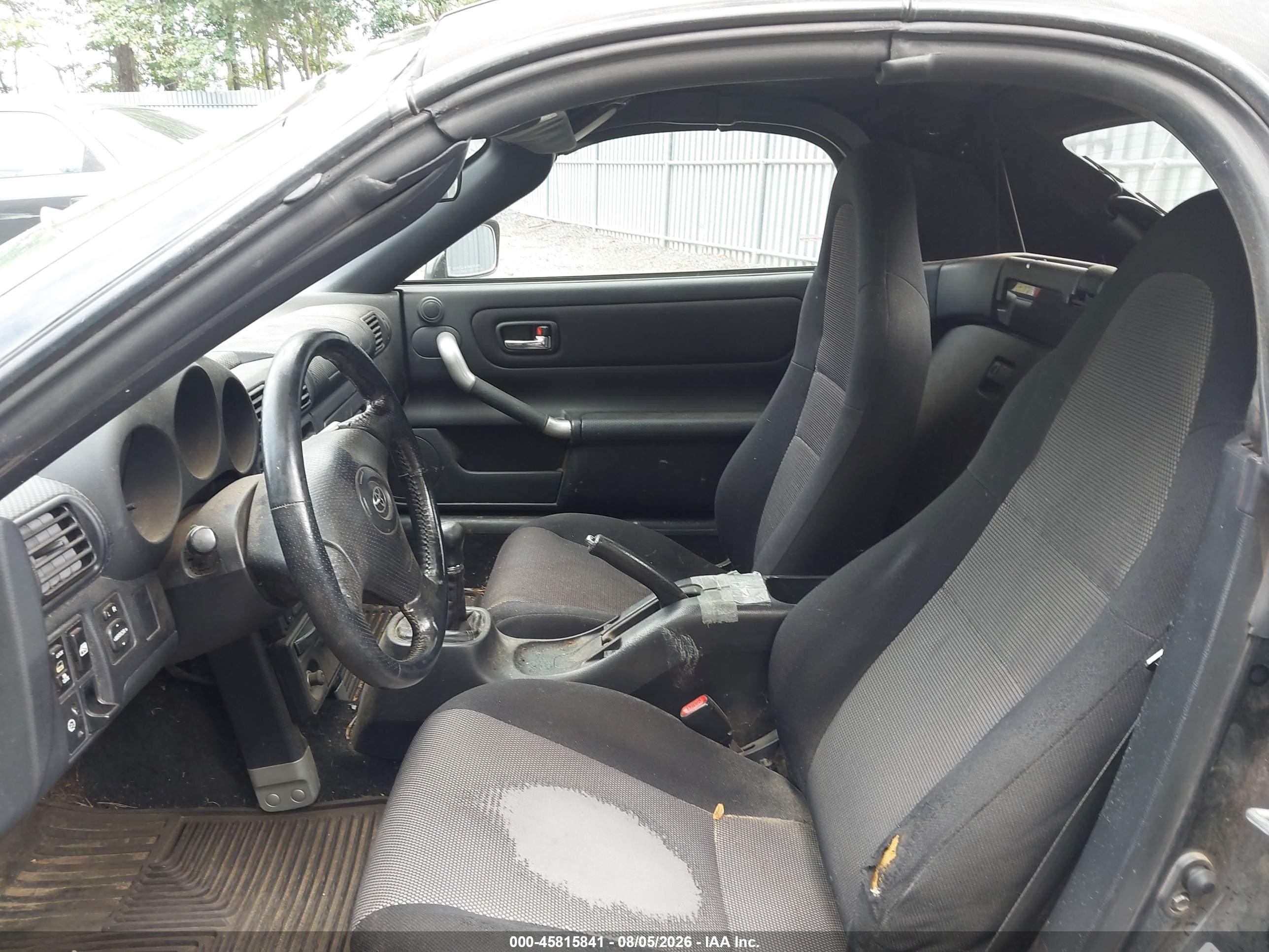 2000 Toyota Mr2 Spyder   Black vin: JTDFR3209Y0020452