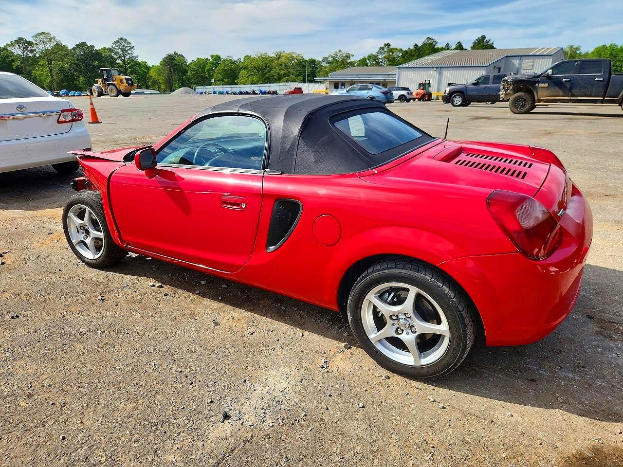 2002 Toyota Mr2 Spyder Base Красный vin: JTDFR320X20042662