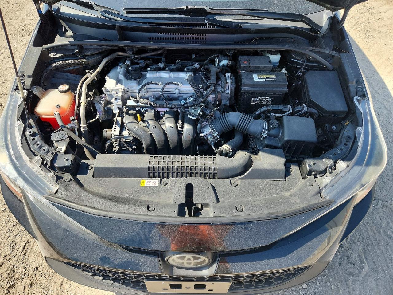 2022 Toyota Corolla Le Black vin: JTDHPMAEXNJ200367