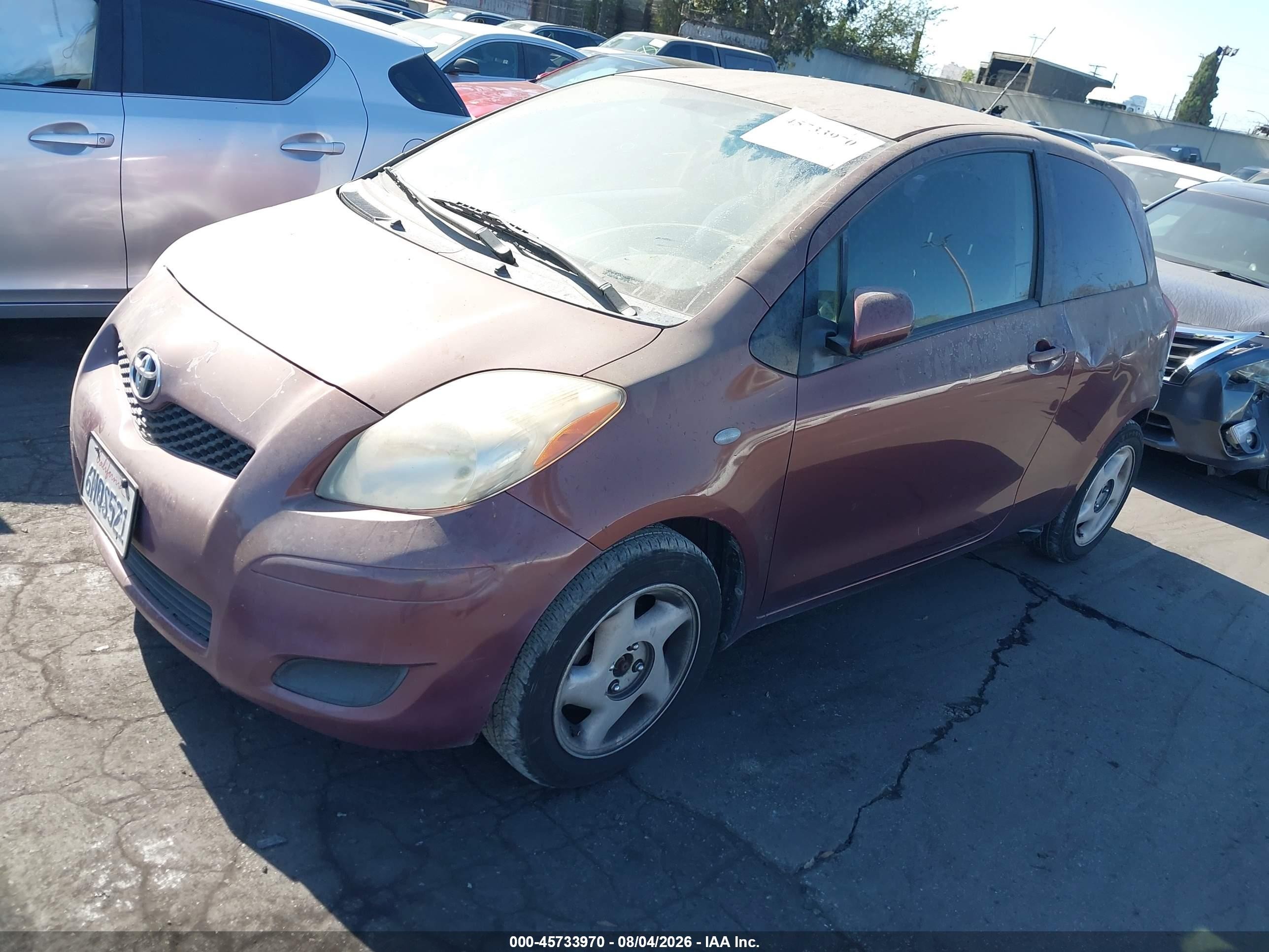 2010 Toyota Yaris   Фиолетовый vin: JTDJT4K30A5296409