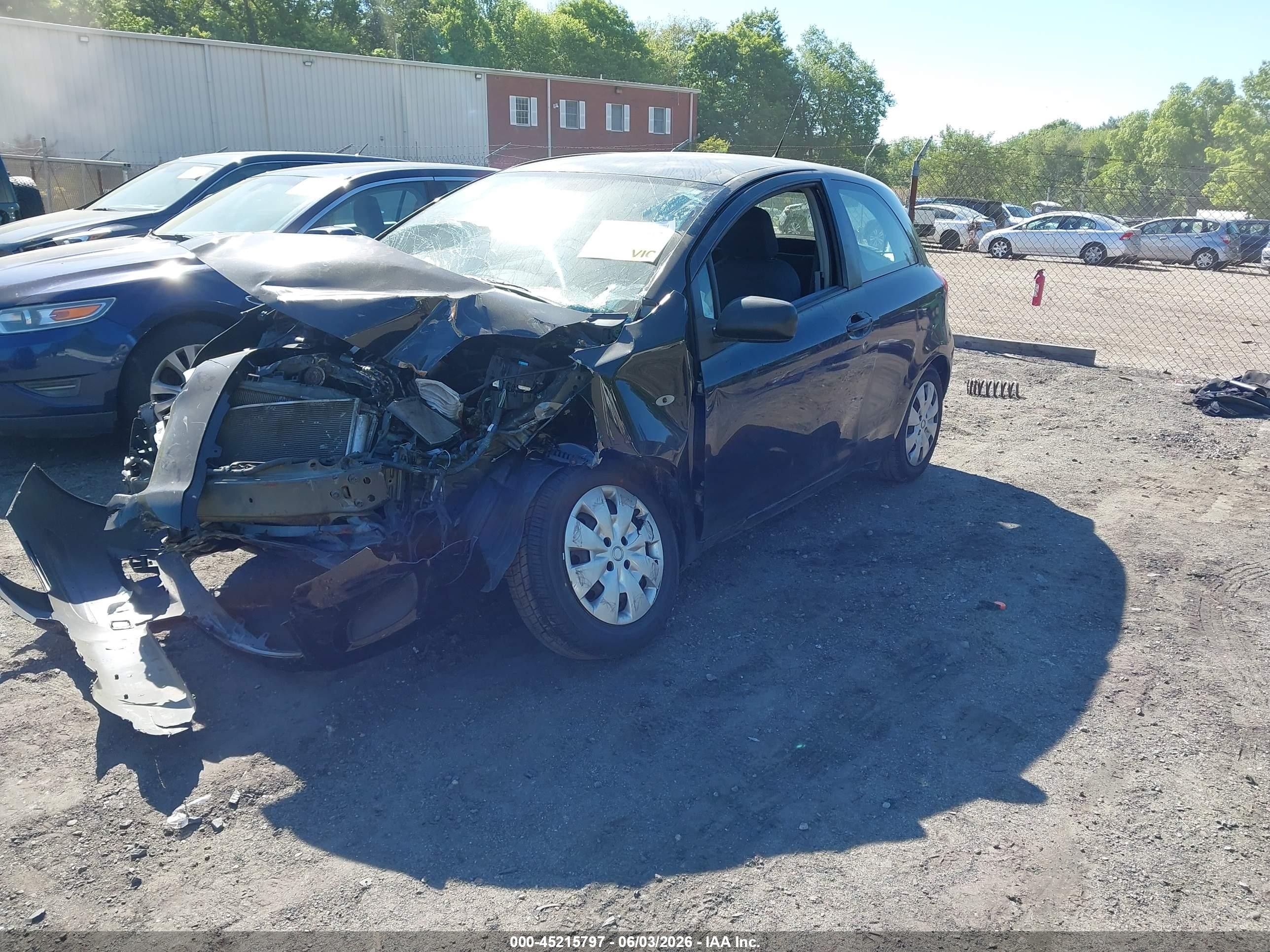 2011 Toyota Yaris   Black vin: JTDJT4K35B5332502