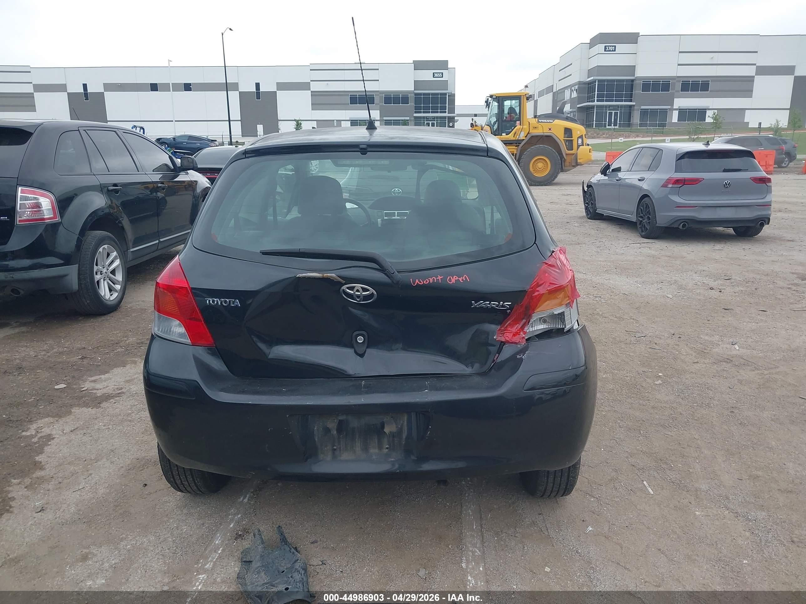 2010 Toyota Yaris   Black vin: JTDJT4K38A5318060