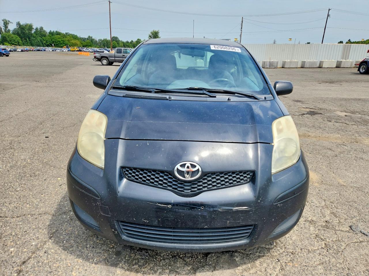 2011 Toyota Yaris Base Black vin: JTDJT4K38B5334132