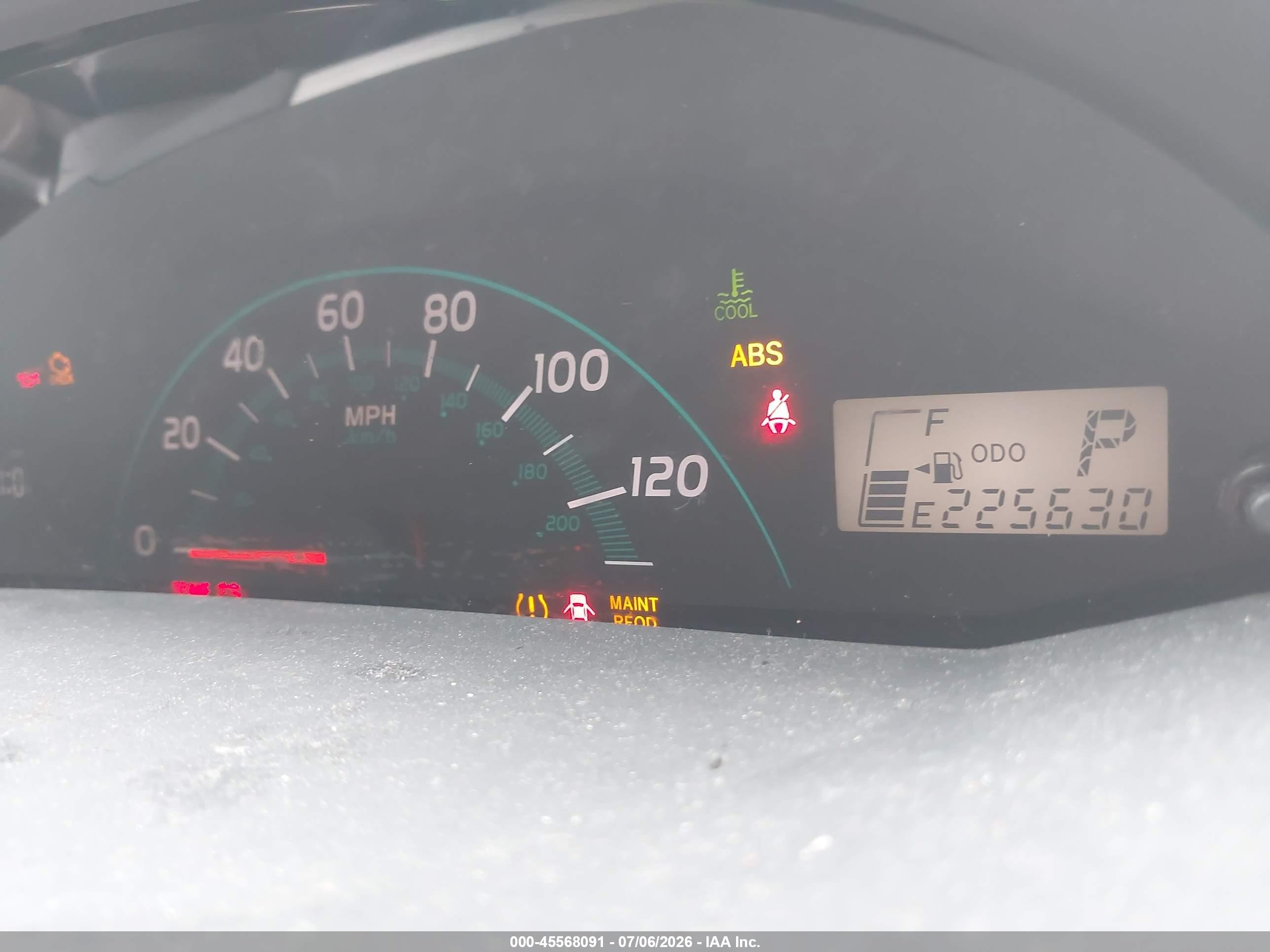 2008 Toyota Yaris   Blue vin: JTDJT903085207044