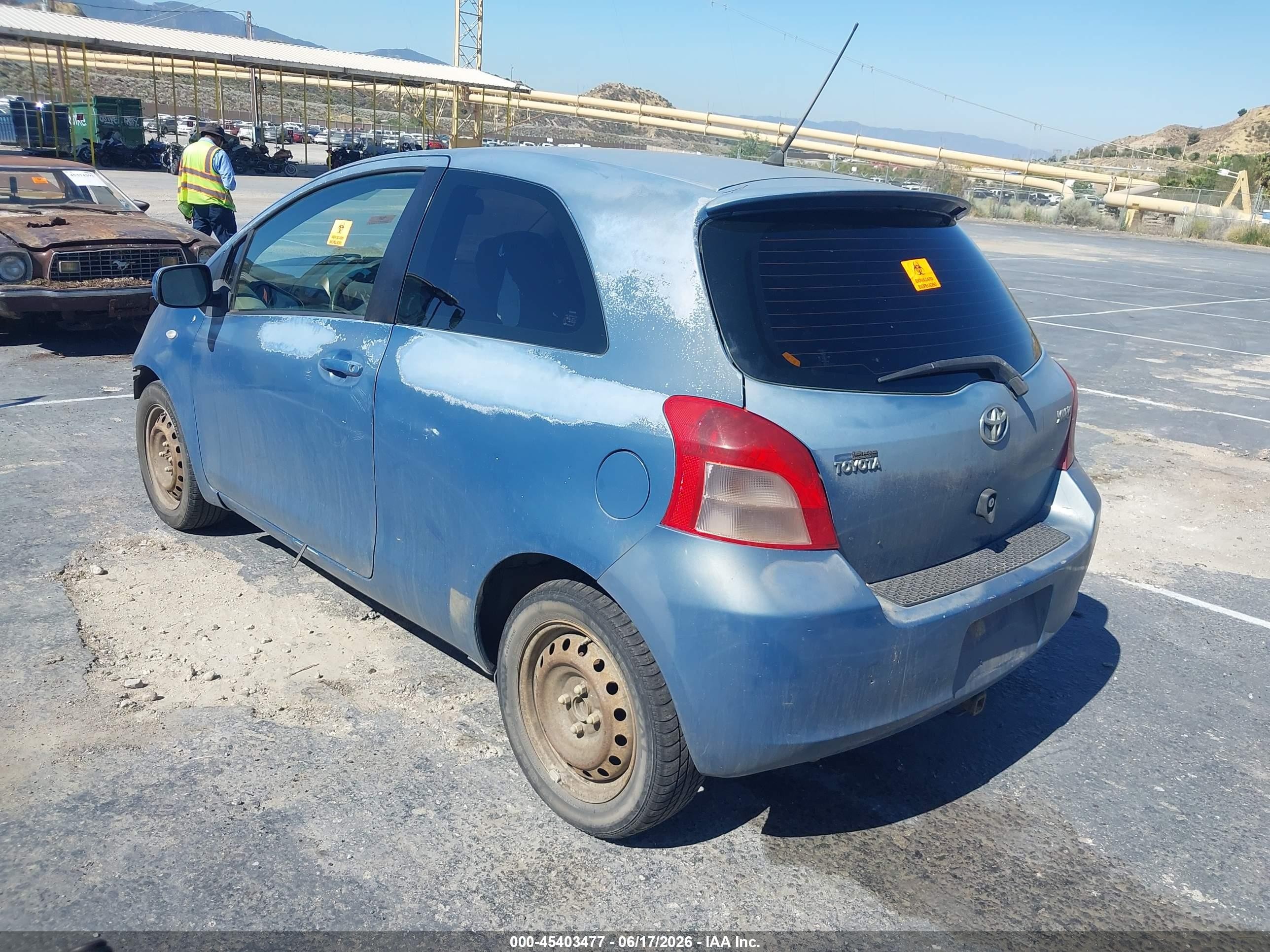2008 Toyota Yaris   Blue vin: JTDJT903585194405