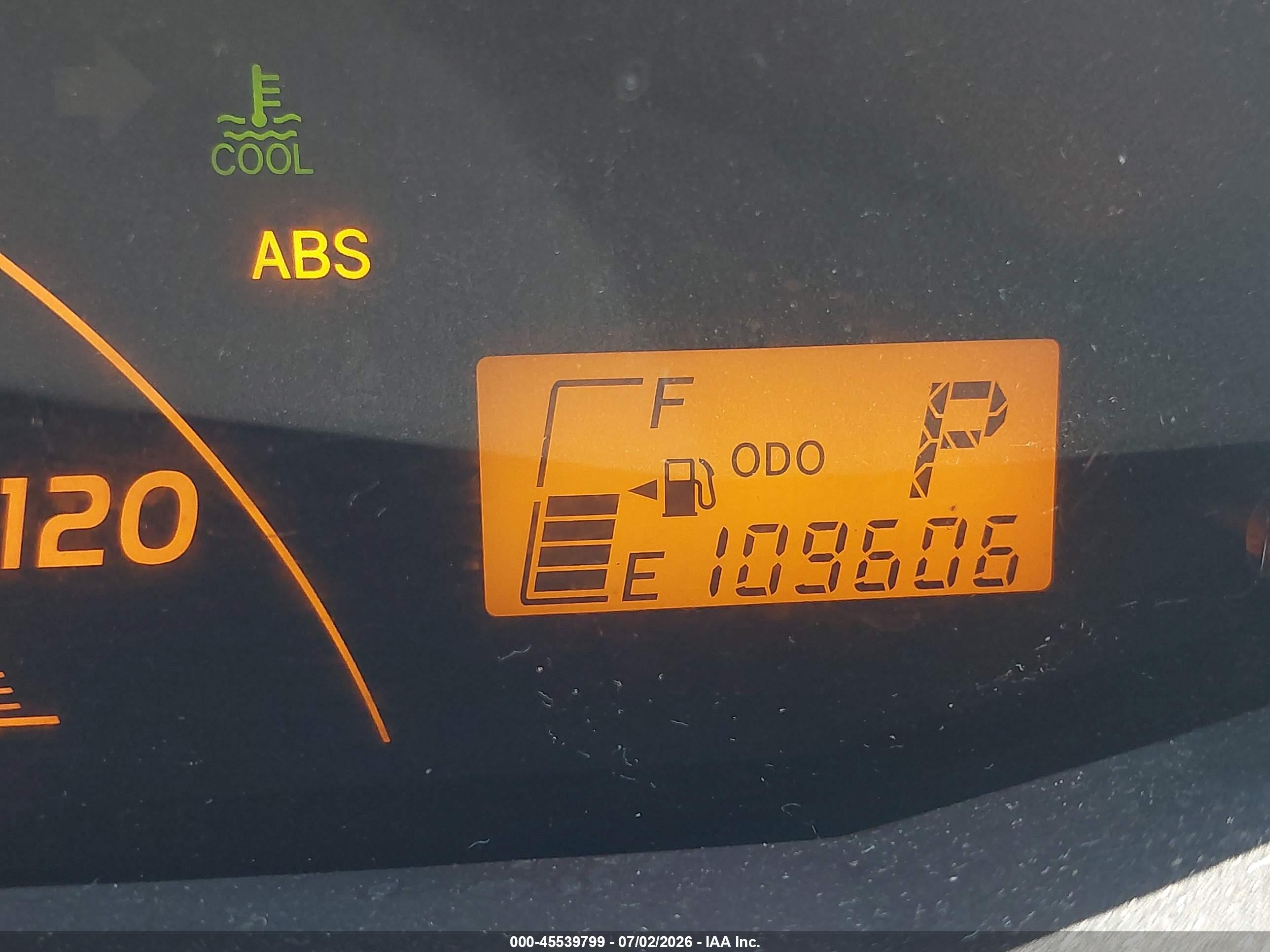 2009 Toyota Yaris   Желтый vin: JTDJT903595239392