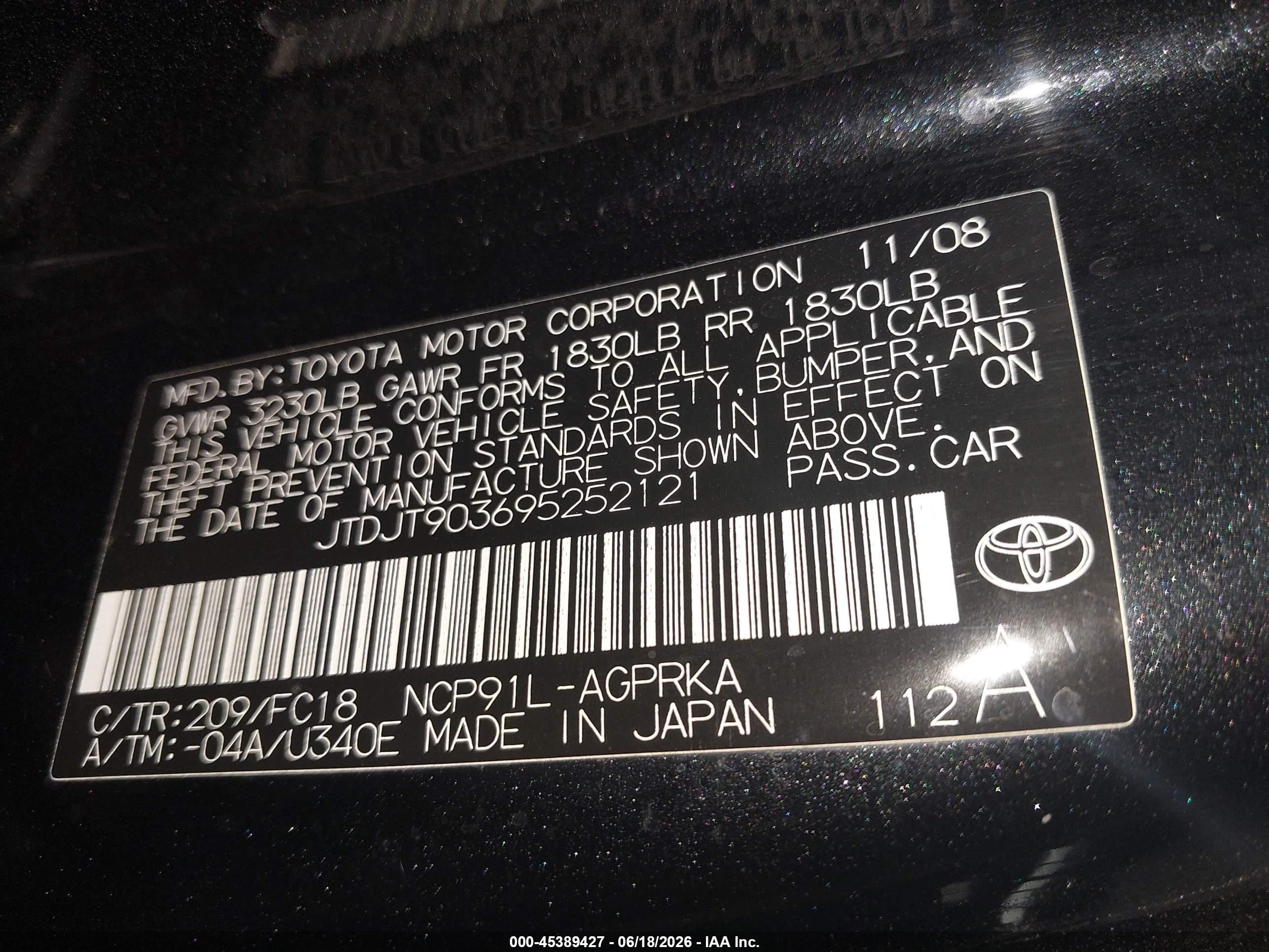 2009 Toyota Yaris   Black vin: JTDJT903695252121