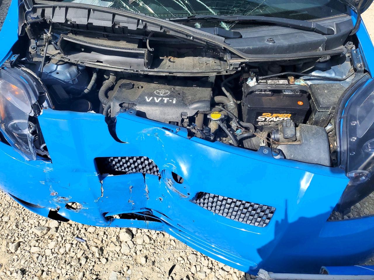 2007 Toyota Yaris Base Blue vin: JTDJT903975136019