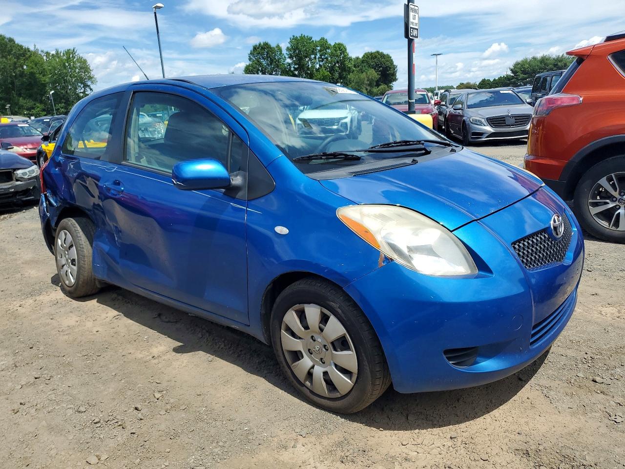 2008 Toyota Yaris Base Blue vin: JTDJT923085166475