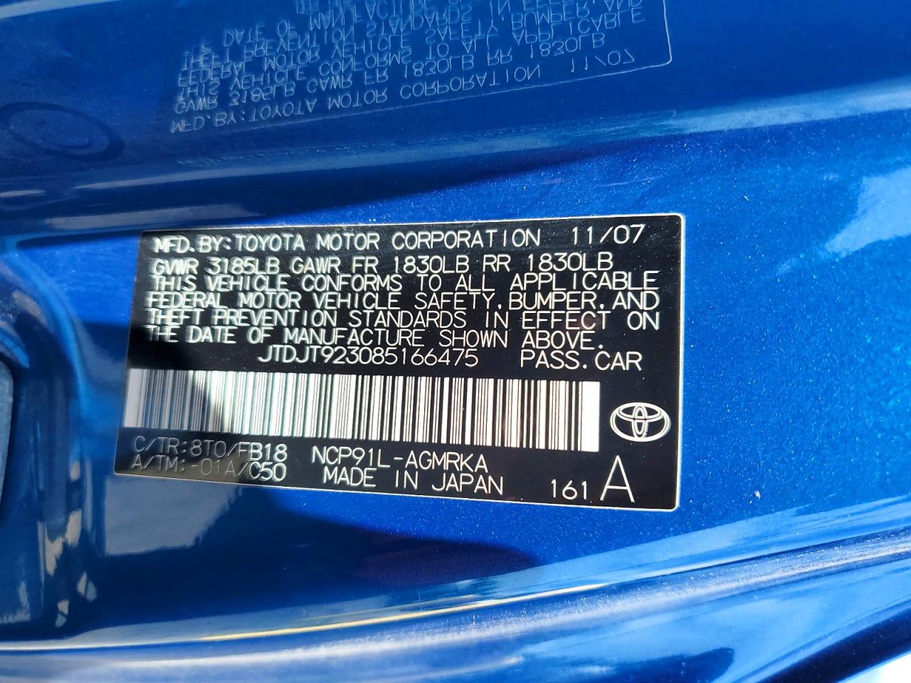2008 Toyota Yaris Base Blue vin: JTDJT923085166475