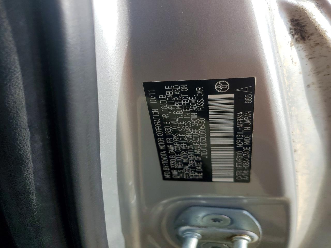 2012 Toyota Yaris 3-door L Серебряный vin: JTDJTUD30CD506450