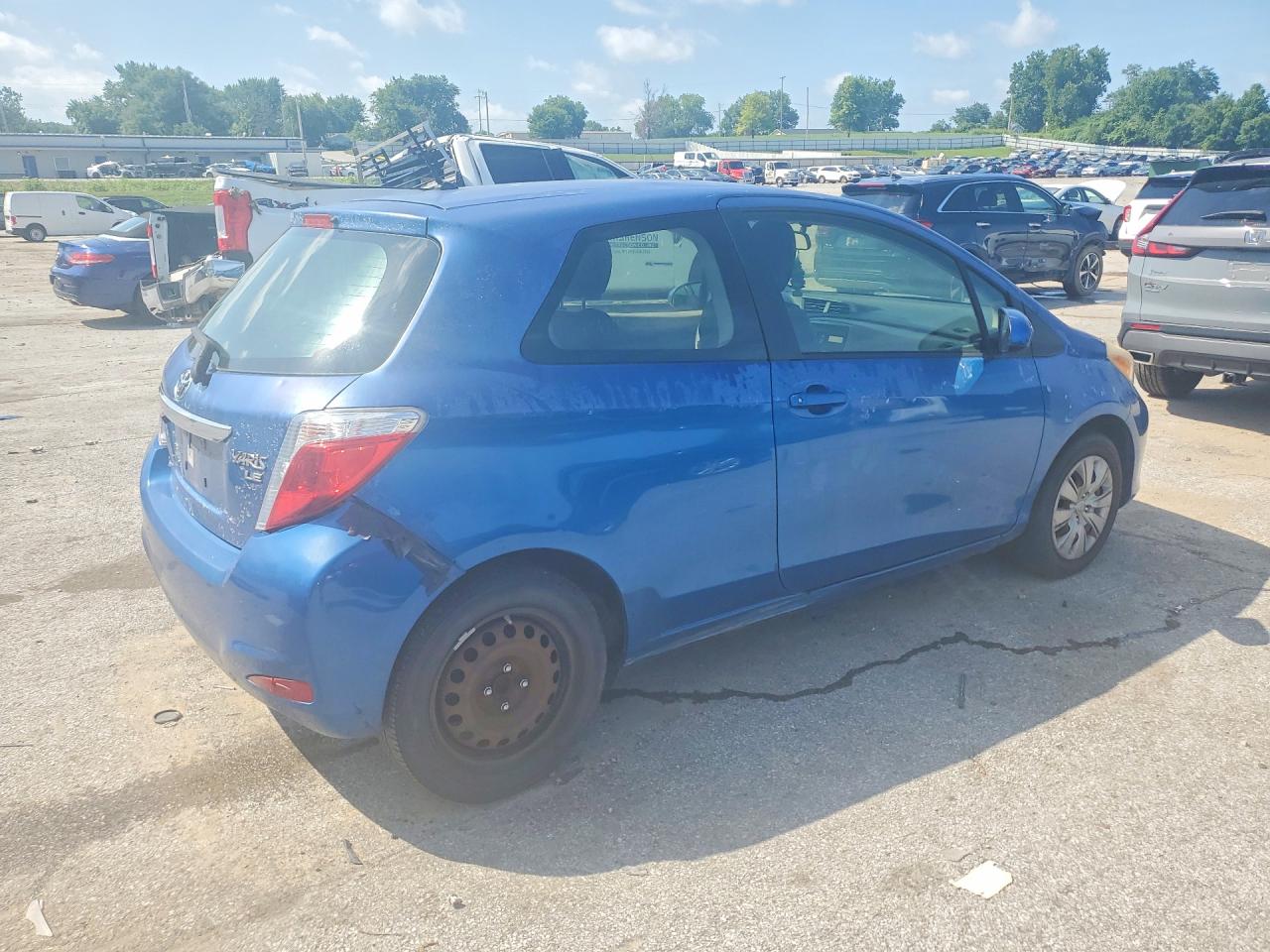 2014 Toyota Yaris 3-door Le Blue vin: JTDJTUD30ED589459