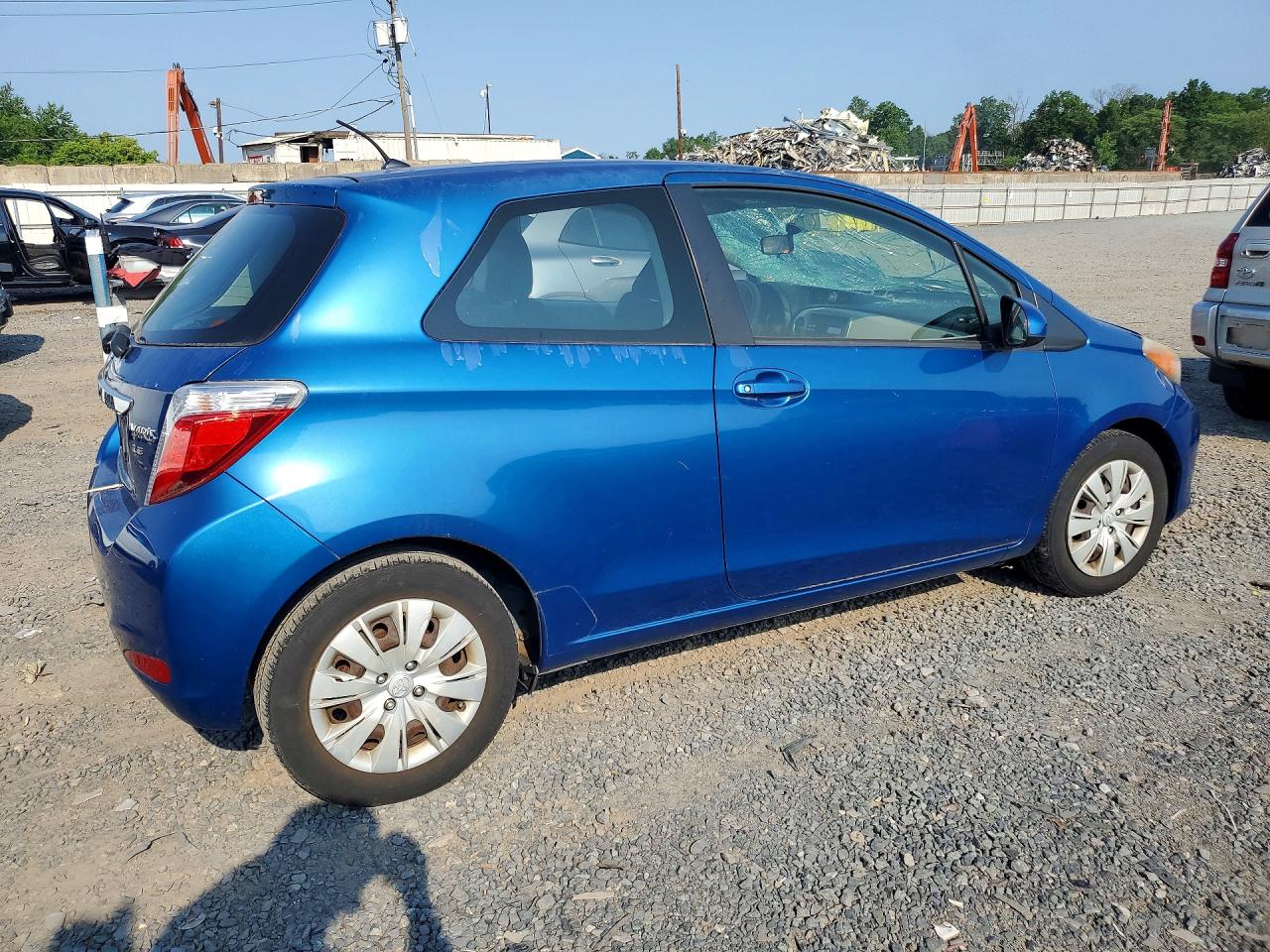 2012 Toyota Yaris 3-door Le Синий vin: JTDJTUD31CD509311
